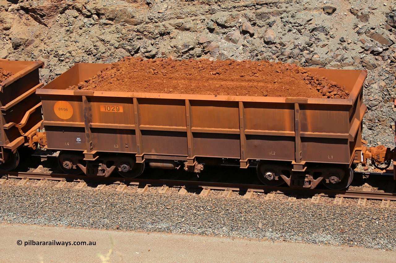 1029 160306 1641
Robe River ore waggon 1029, built by Bradken Rail Qld in January 2006, fixed coupler non-handbrake side loaded view, at the 45 km, Harding Siding on the Cape Lambert line. March 6, 2016.
Keywords: 1029;Bradken-Rail-Qld;Robe-ore-waggon;