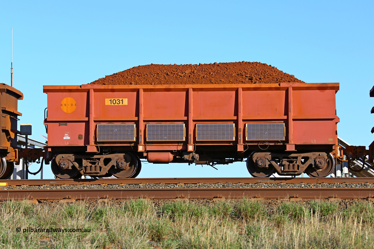 1031 180616 1679
Robe River ore waggon 1031, built by Bradken Rail Qld in January 2006, fixed coupler non-handbrake side loaded view, instrumented vehicle, at the 33.7 km, Arches on the Cape Lambert line, June 16, 2018.
Keywords: 1031;Bradken-Rail-Qld;Robe-ore-waggon;
