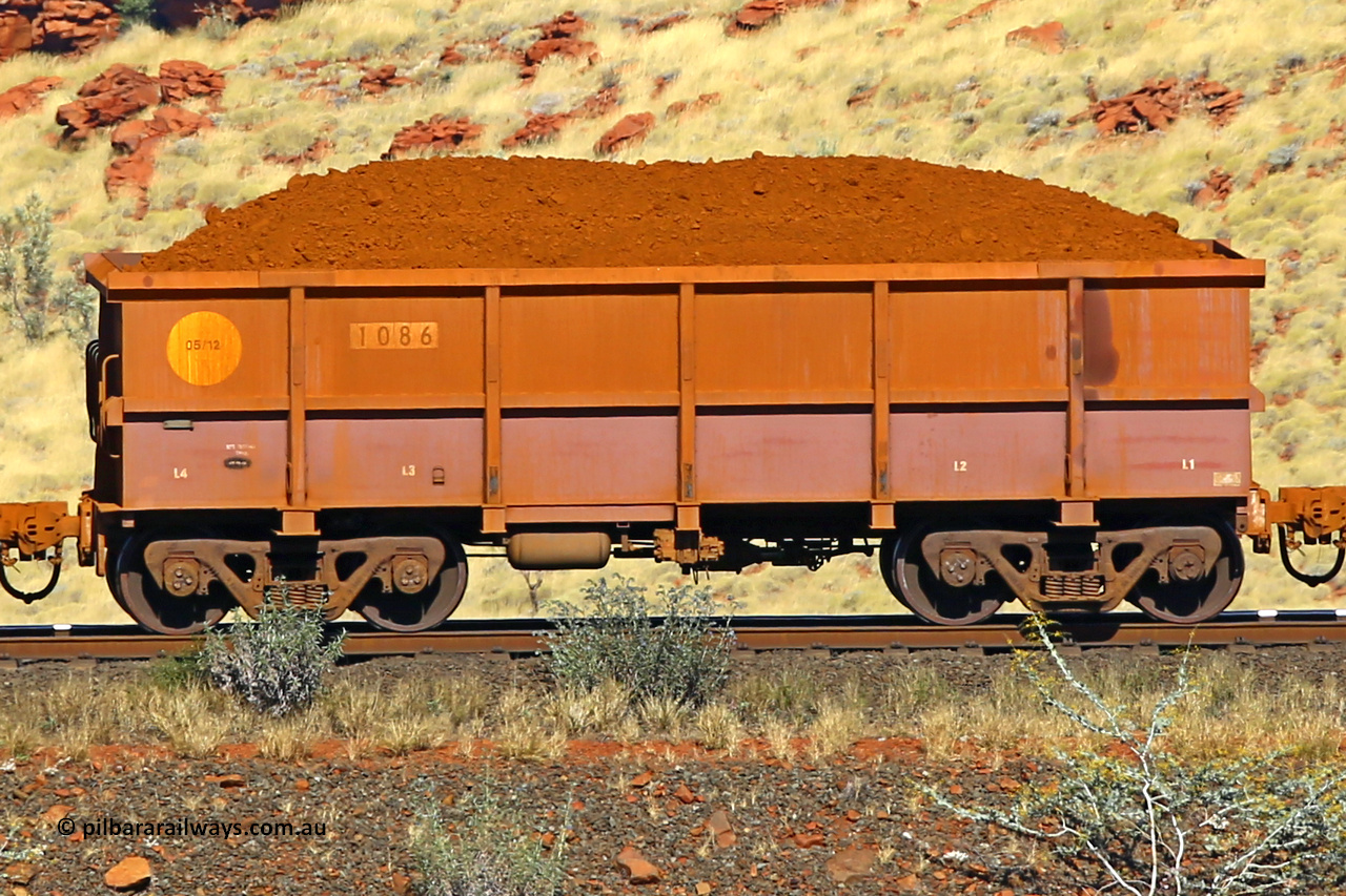 1086 170728 09938
Robe River ore waggon 1086, built by Bradken Rail Qld in May 2012, non-handbrake side loaded view at the 72 km, Western Creek on the Deepdale line. July 28, 2017.
Keywords: 1086;Bradken-Rail-Qld;Robe-ore-waggon;