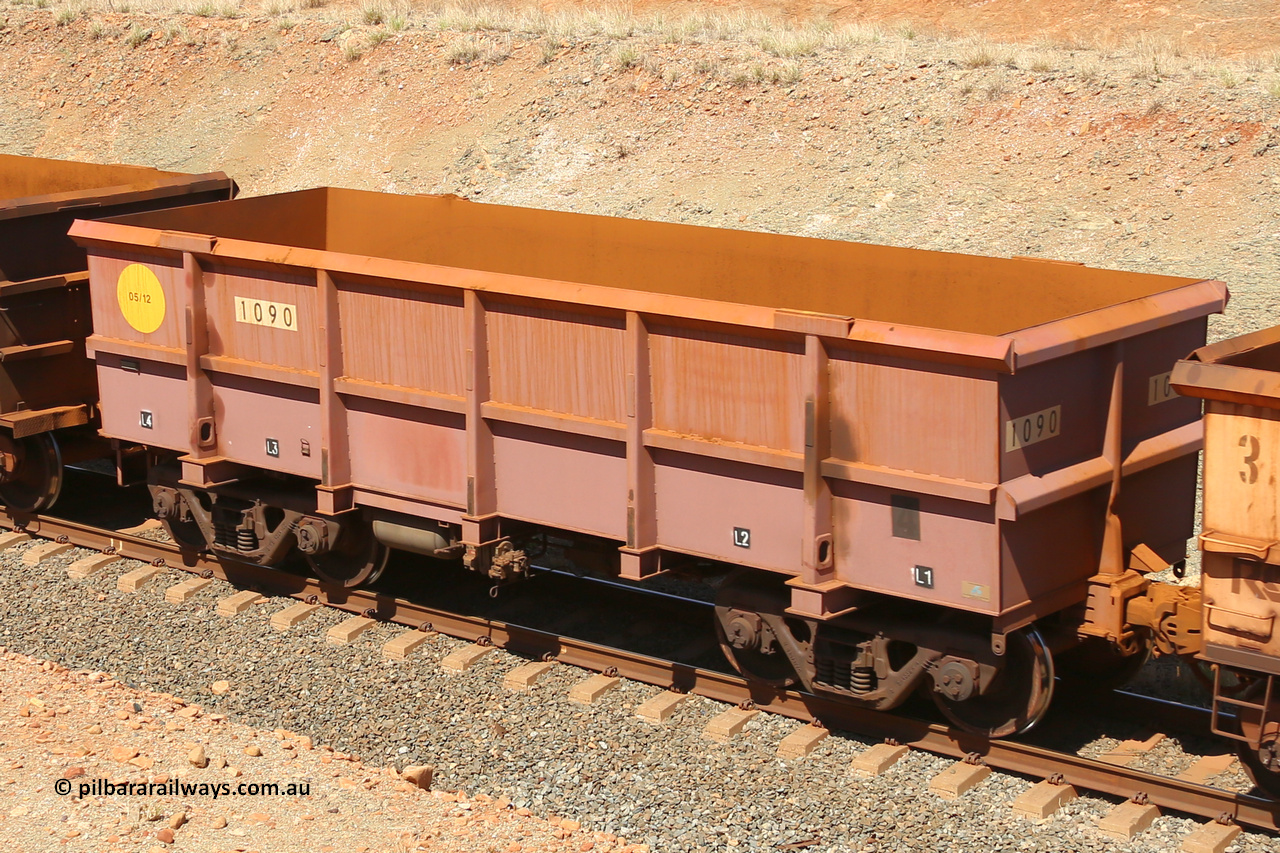 1090 160306 1292
Robe River ore waggon 1090, built by Bradken Rail Qld in May 2012, fixed coupler non-handbrake side empty view at Greenpool on the Cape Lambert line. March 6, 2016.
Keywords: 1090;Bradken-Rail-Qld;Robe-ore-waggon;