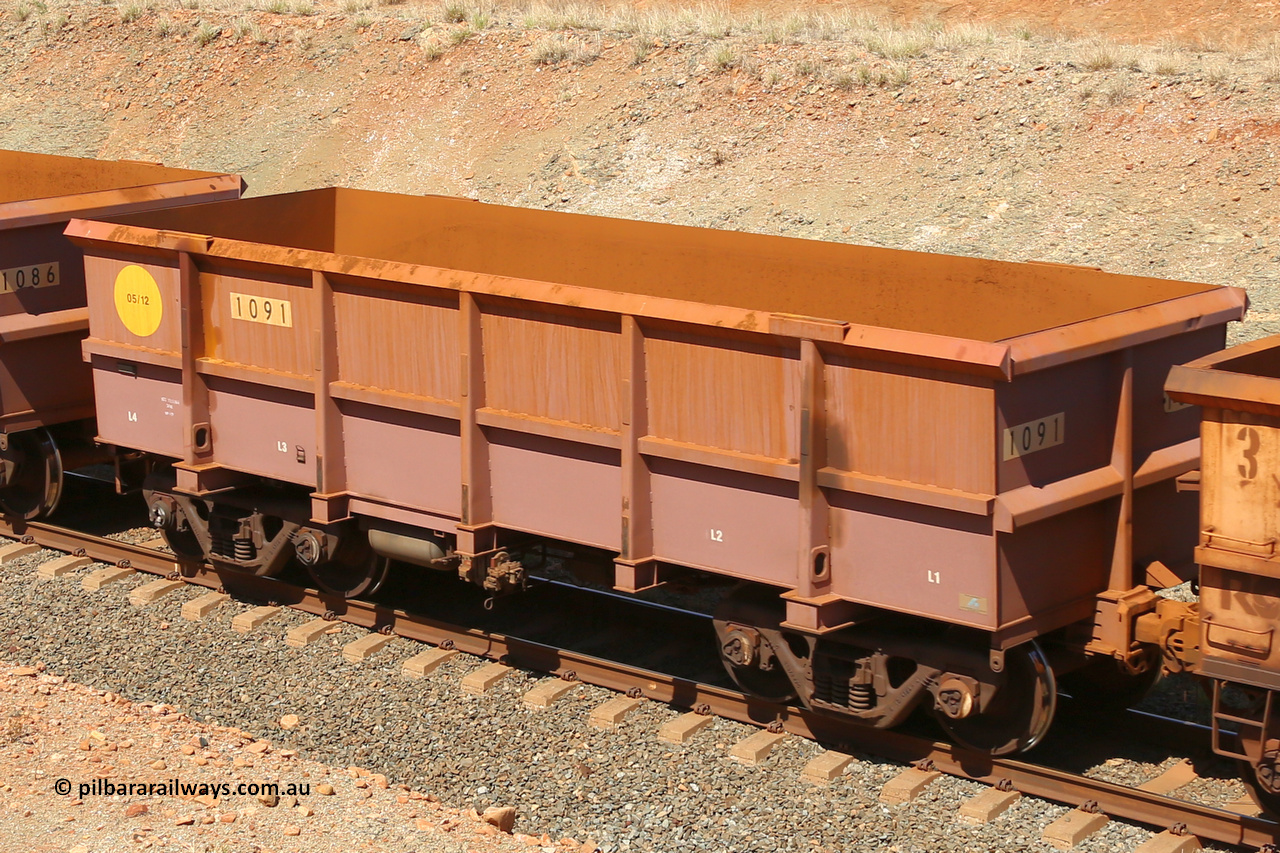 1091 160306 1307
Robe River ore waggon 1084, built by Bradken Rail Qld in May 2012, fixed coupler non-handbrake side empty view at Greenpool on the Cape Lambert line. March 6, 2016.
Keywords: 1091;Bradken-Rail-Qld;Robe-ore-waggon;