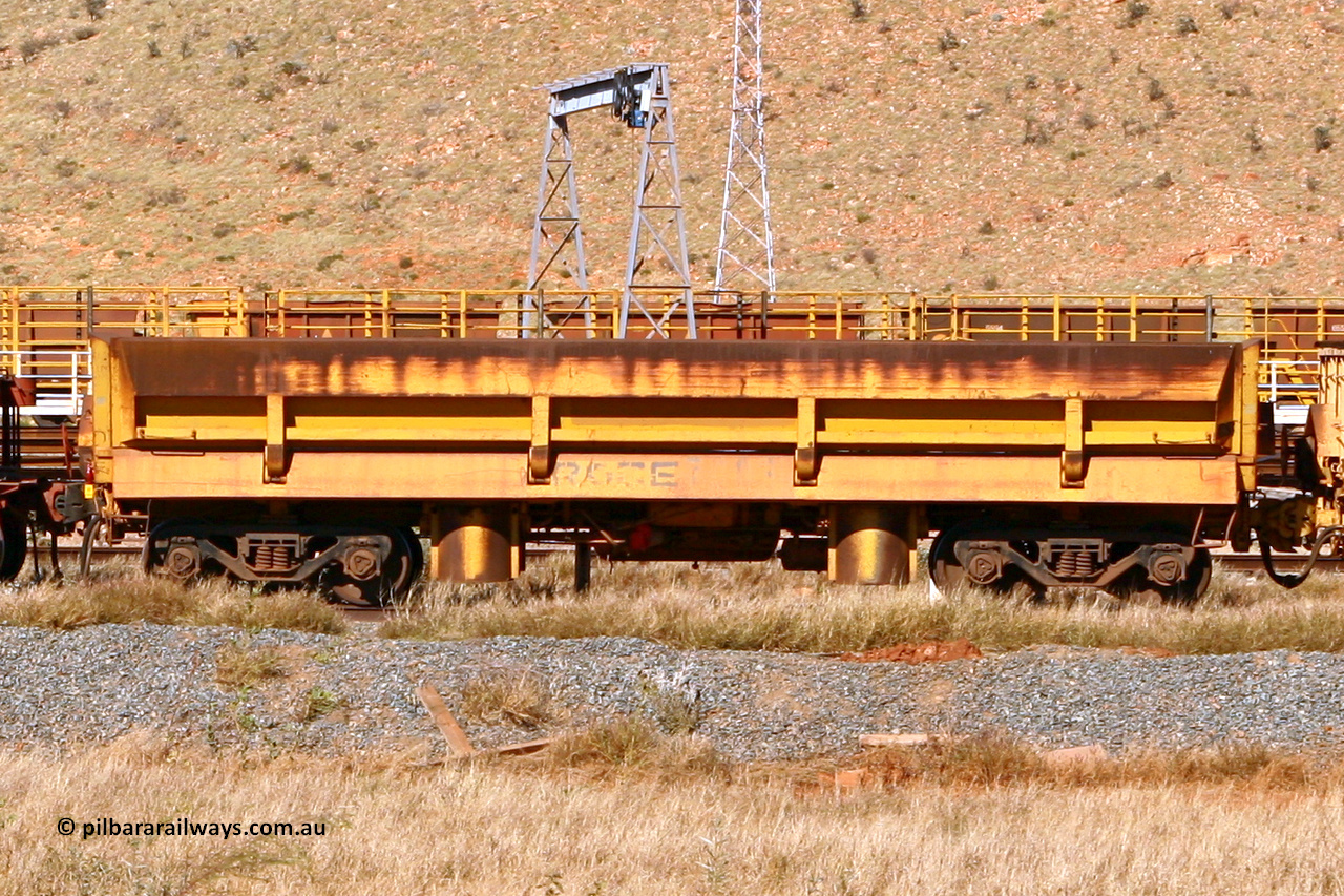 7001 060723 7696
Robe River side dump waggon 7001, one of two built by Difco USA, side view, Hamersley Iron's Two Mile complex. July 23, 2006.
Keywords: 7001;Difco-USA;Robe-ballast-waggon;