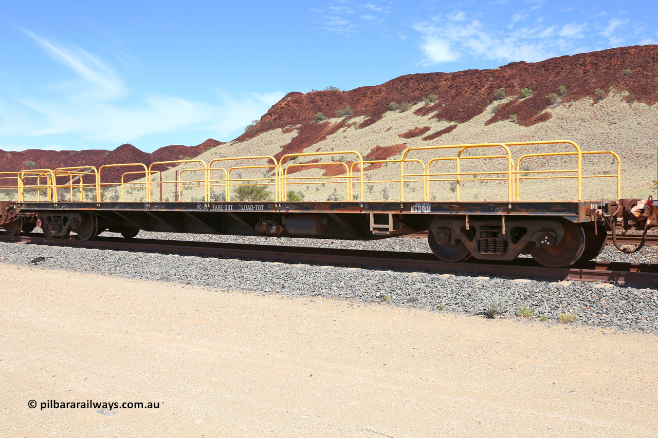 FC11 160306 1373
Robe River flat waggon FC 11. Greenpool March 6, 2016.
Keywords: FC11;Robe-flat-waggon;