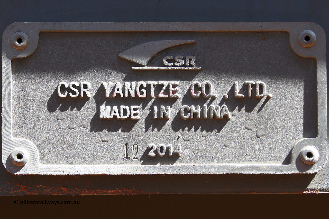 150314 7783
Wedgefield, following the delivery of Roy Hill's 1196 new GA type CCK138 model waggons, they were stored in several site whilst awaiting for enough track to be laid to allow delivery onto rail. GA2079 builders plate shows CSR Yangtze, stamped for 12/2014. March 14. 2015.
Keywords: GA-type;GA2079;CSR-Yangtze;CCK138