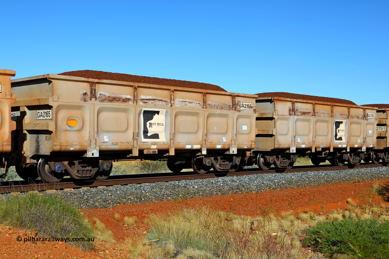 250501 0338
At the 88.448 km, just south of HPPL crossing loop on the Roy Hill line, loaded Roy Hill waggon pair GA 2165 - GA 2166, built in China by CSR Yangtze as an CCK138 model ore waggon. May 1, 2025.
Keywords: GA-type;GA2165-GA2166;CSR-Yangtze;CCK138;