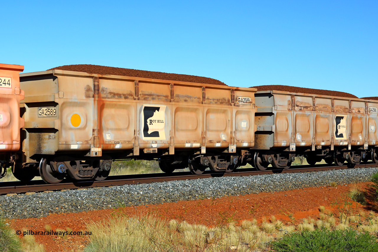 250501 0347
At the 88.448 km, just south of HPPL crossing loop on the Roy Hill line, loaded Roy Hill waggon pair GA 2589 - GA 2590, built in China by CSR Yangtze as an CCK138 model ore waggon. May 1, 2025.
Keywords: GA-type;GA2589-GA2590;CSR-Yangtze;CCK138;