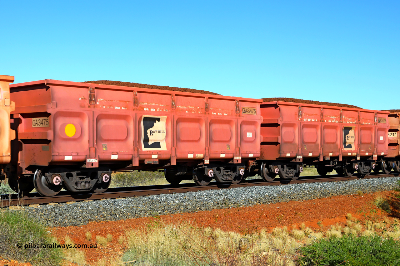 250501 0392
At the 88.448 km, just south of HPPL crossing loop on the Roy Hill line, loaded Roy Hill waggon pair GA 3475 - GA 3476, built in China by CRRC Yangtze as an CCK138 model ore waggon in Breast Cancer Awareness pink livery. May 1, 2025.
Keywords: GA-type;GA3475-GA3476;CRRC-Yangtze;CCK138;