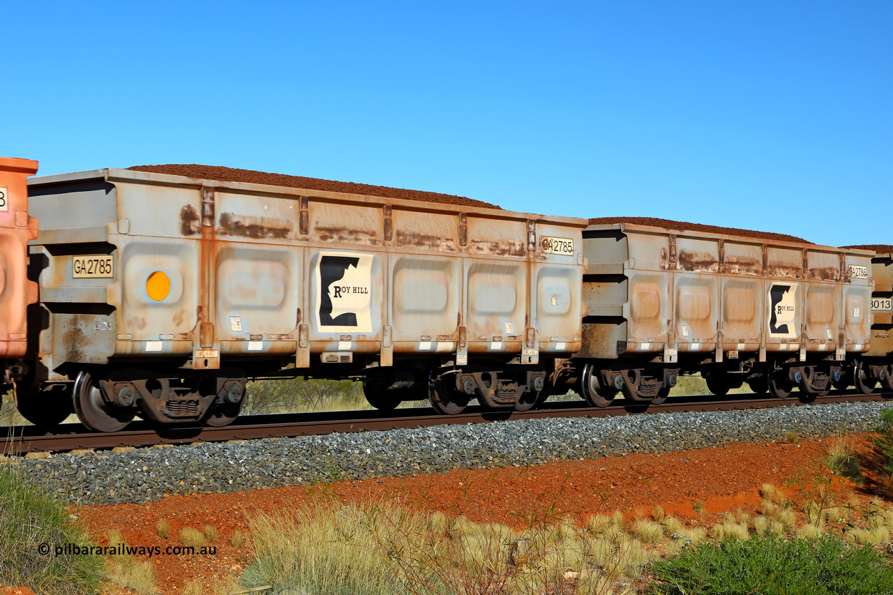 250501 0396
At the 88.448 km, just south of HPPL crossing loop on the Roy Hill line, loaded Roy Hill waggon pair GA 2785 - GA 2786, built in China by CSR Yangtze as an CCK138 model ore waggon. May 1, 2025.
Keywords: GA-type;GA2785-GA2786;CSR-Yangtze;CCK138;