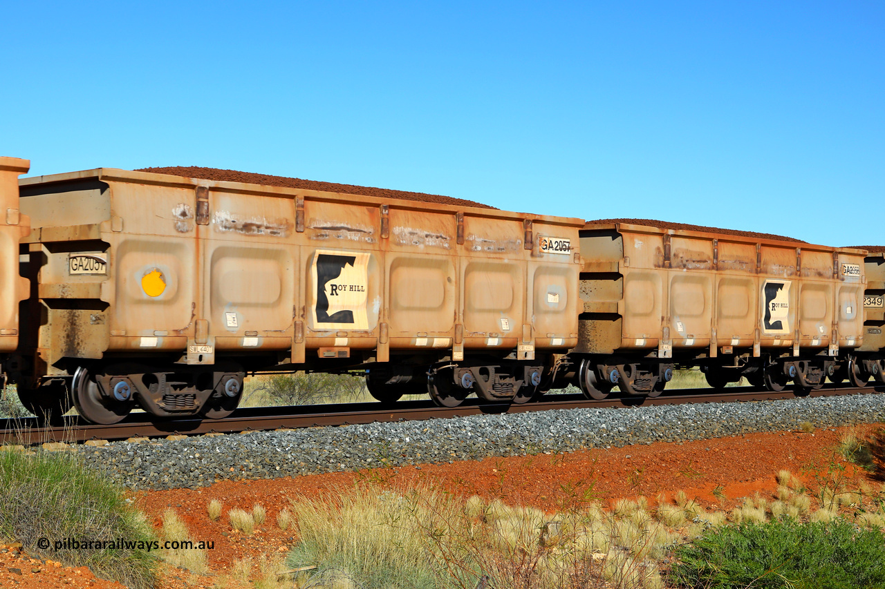 250501 0409
At the 88.448 km, just south of HPPL crossing loop on the Roy Hill line, loaded Roy Hill waggon pair GA 2057 - GA 2058, built in China by CSR Yangtze as an CCK138 model ore waggon. May 1, 2025.
Keywords: GA-type;GA2057-GA2058;CSR-Yangtze;CCK138;