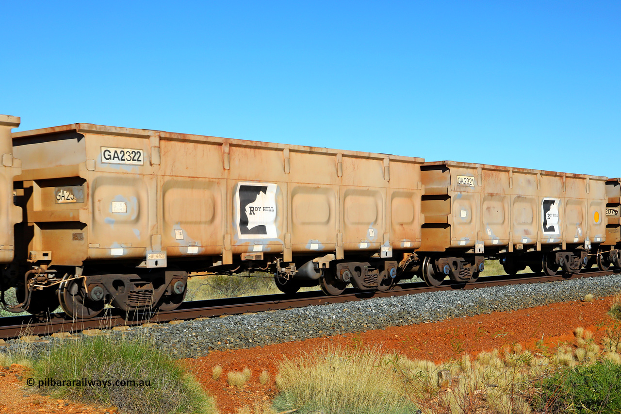 250501 0453
At the 88.448 km, just south of HPPL crossing loop on the Roy Hill line, empty Roy Hill waggon pair GA 2321 - GA 2322, built in China by CSR Yangtze as an CCK138 model ore waggon. May 1, 2025.
Keywords: GA-type;GA2321-GA2322;CSR-Yangtze;CCK138;