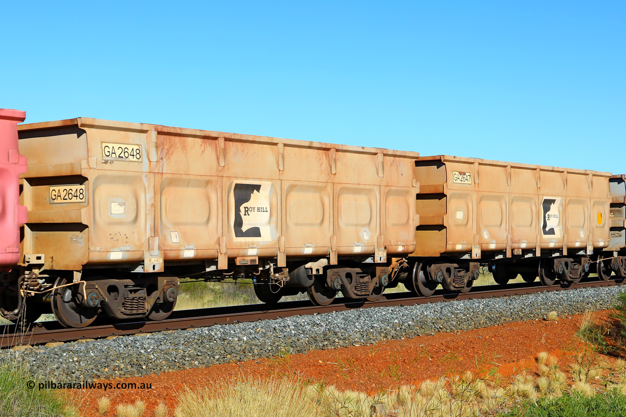 250501 0462
At the 88.448 km, just south of HPPL crossing loop on the Roy Hill line, empty Roy Hill waggon pair GA 2647 - GA 2648, built in China by CSR Yangtze as an CCK138 model ore waggon. May 1, 2025.
Keywords: GA-type;GA2647-GA2648;CSR-Yangtze;CCK138;
