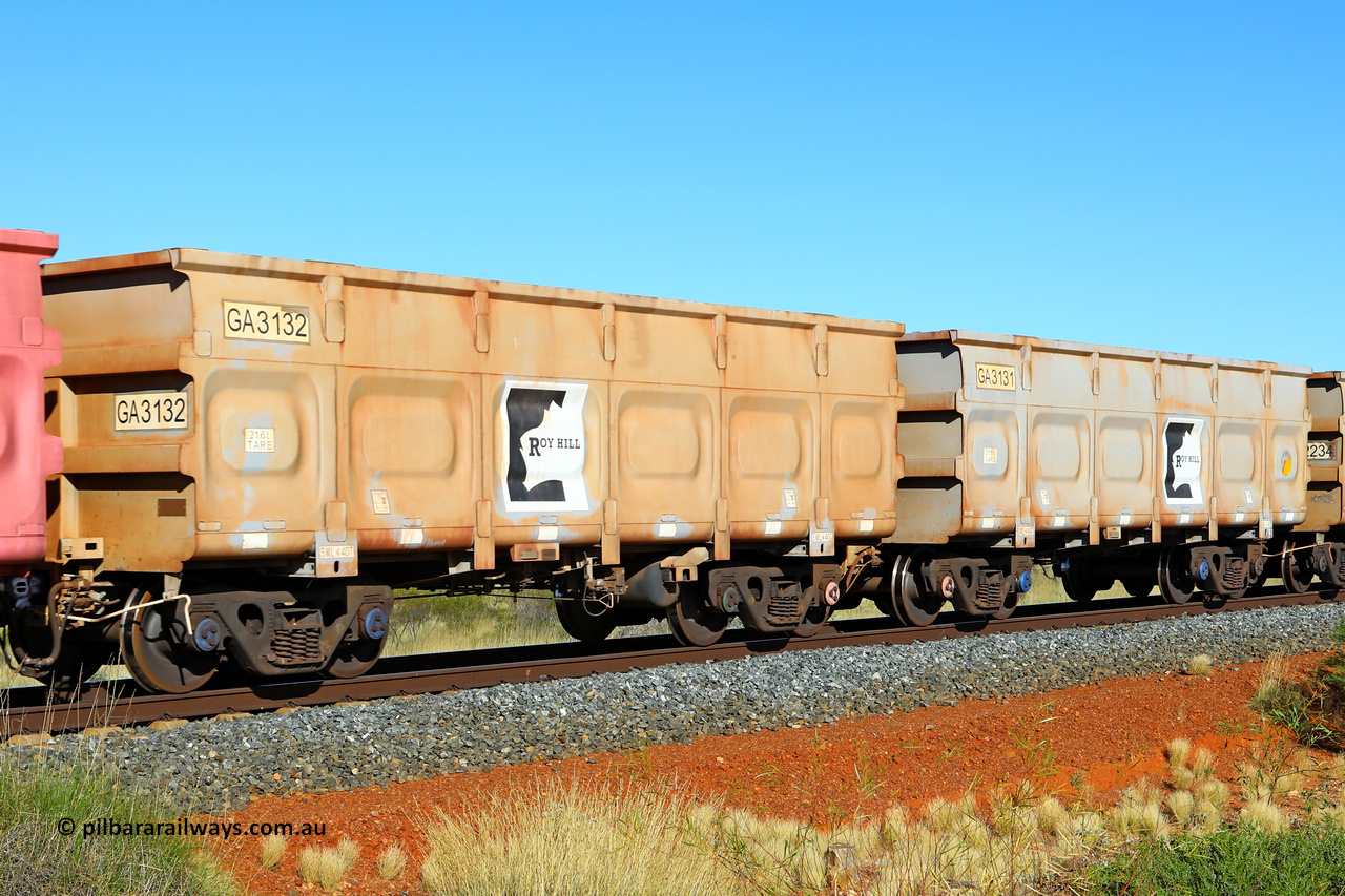 250501 0504
At the 88.448 km, just south of HPPL crossing loop on the Roy Hill line, empty Roy Hill waggon pair GA 3131 - GA 3132, built in China by CSR Yangtze as an CCK138 model ore waggon. May 1, 2025.
Keywords: GA-type;GA3131-GA3132;CSR-Yangtze;CCK138;