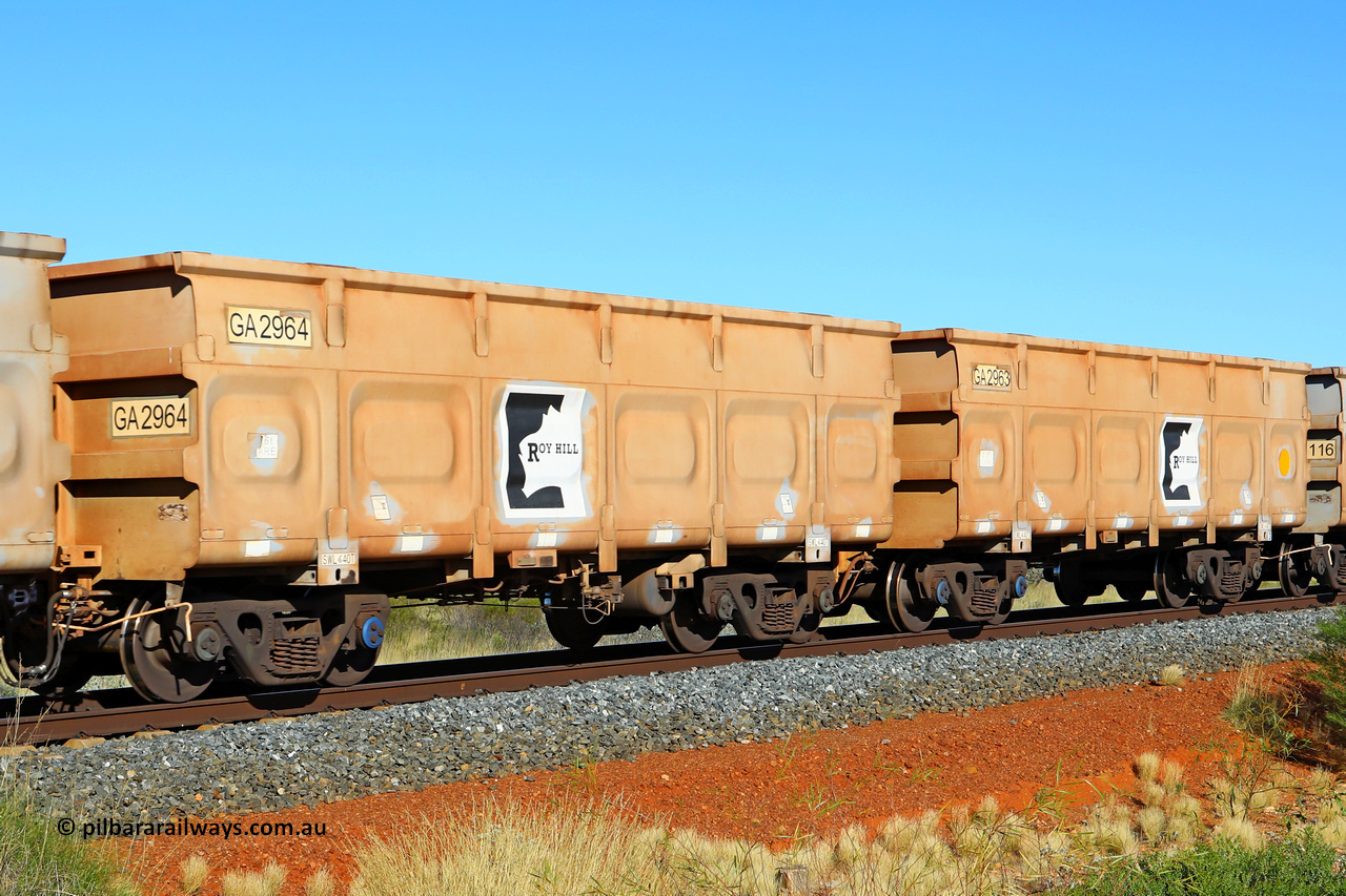 250501 0507
At the 88.448 km, just south of HPPL crossing loop on the Roy Hill line, empty Roy Hill waggon pair GA 2963 - GA 2964, built in China by CSR Yangtze as an CCK138 model ore waggon. May 1, 2025.
Keywords: GA-type;GA2963-GA2964;CSR-Yangtze;CCK138;