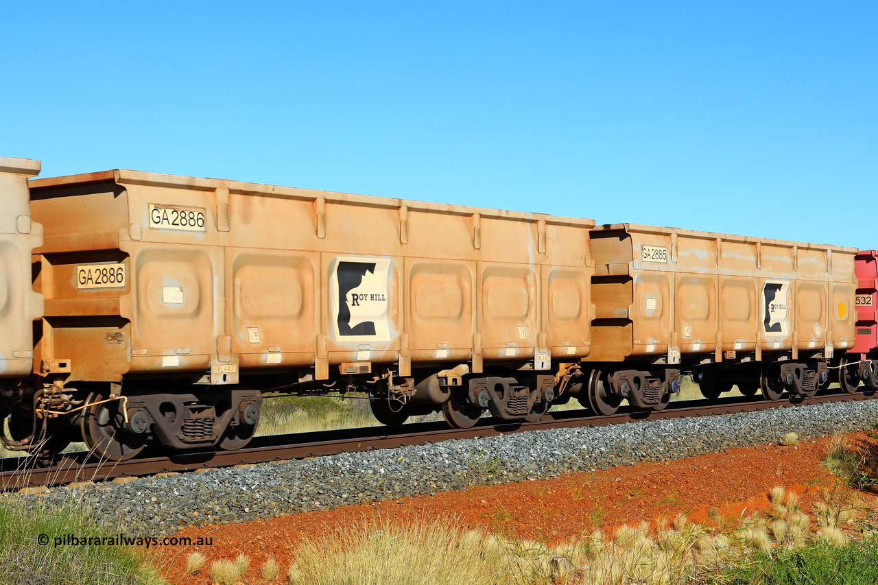 250501 0526
At the 88.448 km, just south of HPPL crossing loop on the Roy Hill line, empty Roy Hill waggon pair GA 2885 - GA 2886, built in China by CSR Yangtze as an CCK138 model ore waggon. May 1, 2025.
Keywords: GA-type;GA2885-GA2886;CSR-Yangtze;CCK138;