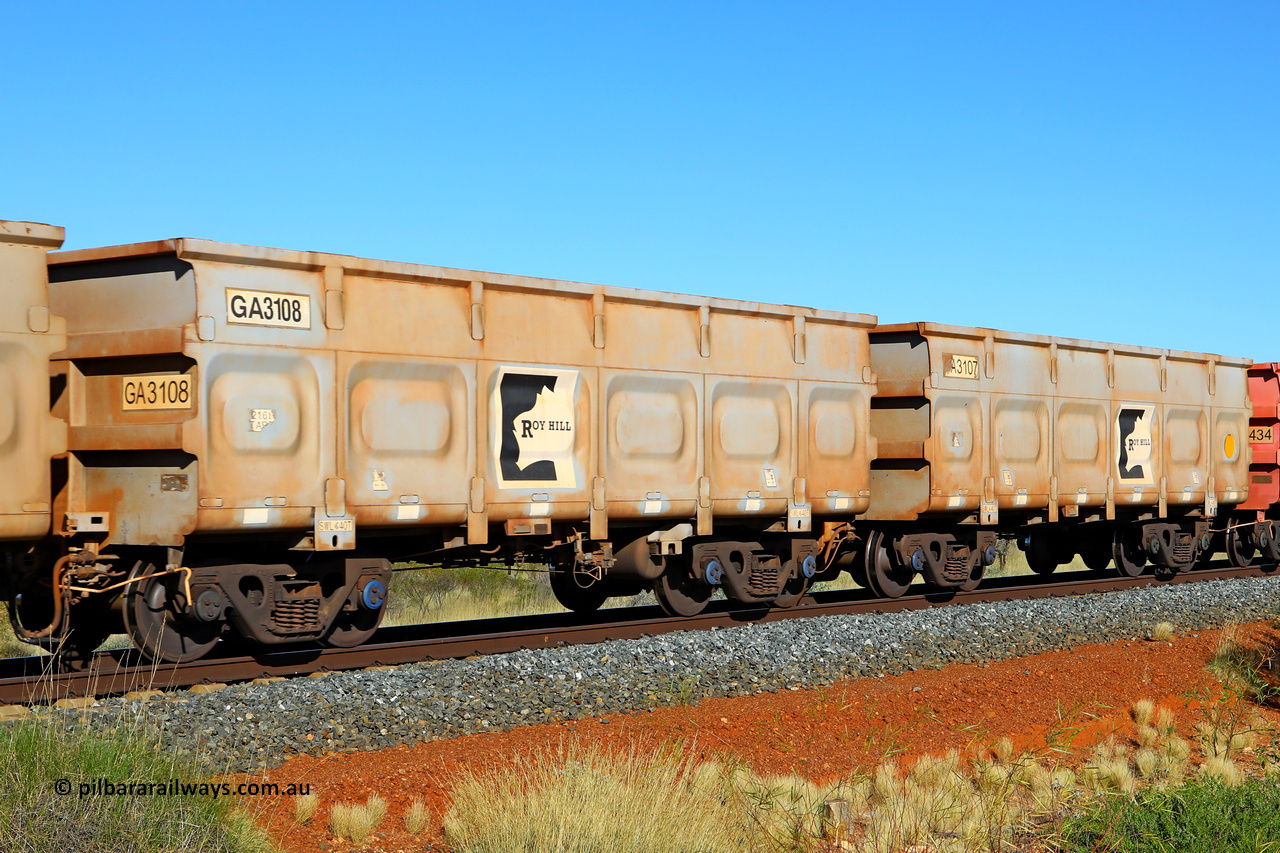 250501 0532
At the 88.448 km, just south of HPPL crossing loop on the Roy Hill line, empty Roy Hill waggon pair GA 3107 - GA 3018, built in China by CSR Yangtze as an CCK138 model ore waggon. May 1, 2025.
Keywords: GA-type;GA3107-GA3018;CSR-Yangtze;CCK138;