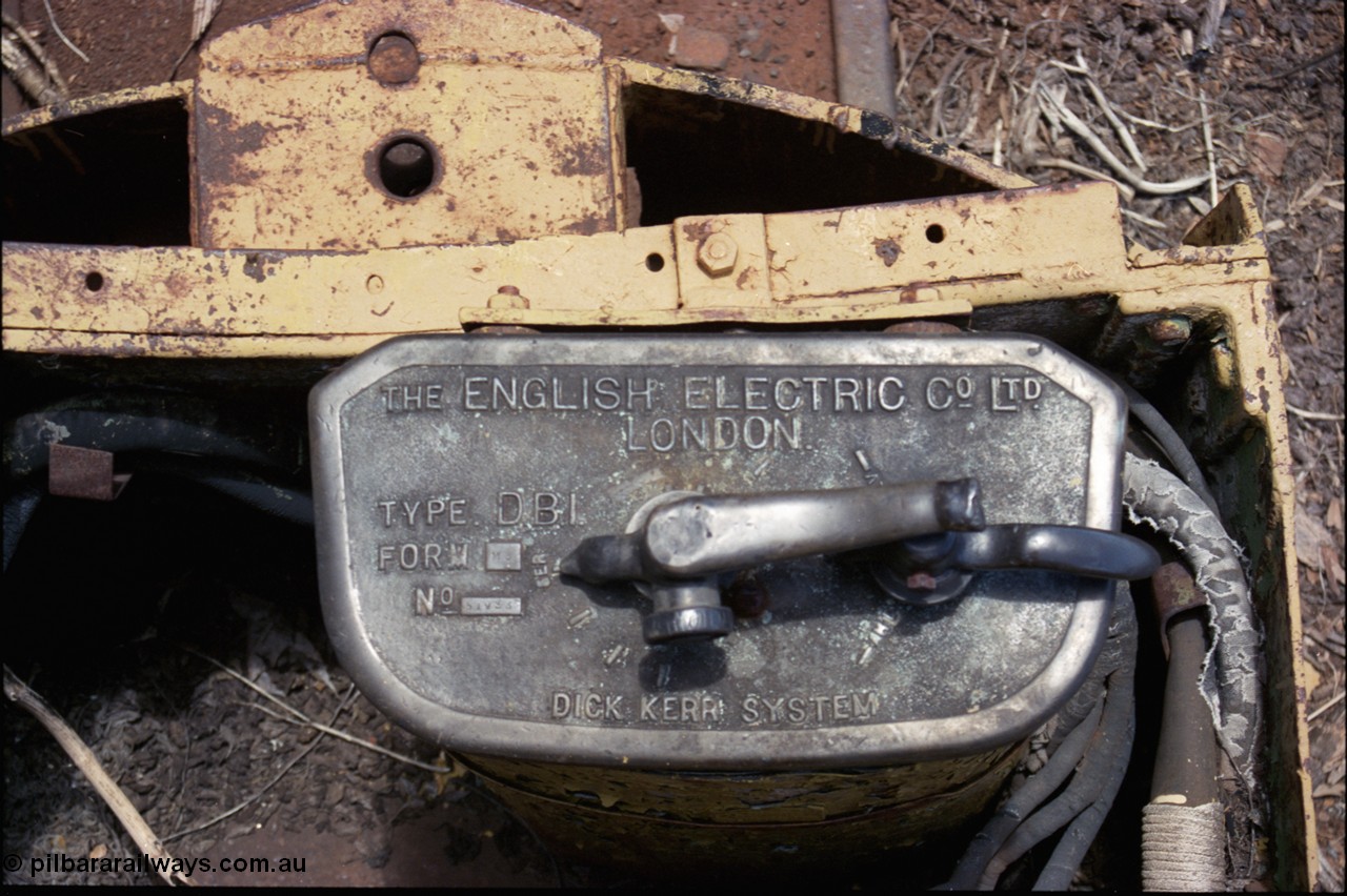 197-25
Wittenoom, Colonial Mine, top of control stand for locomotive with No.1 battery box, English Electric Co. D.B.1. Form M3, Dick Kerr System, commonly referred to as the Dick Kerr DB1 controller.
Keywords: Dick-Kerr;DB1;English-Electric;