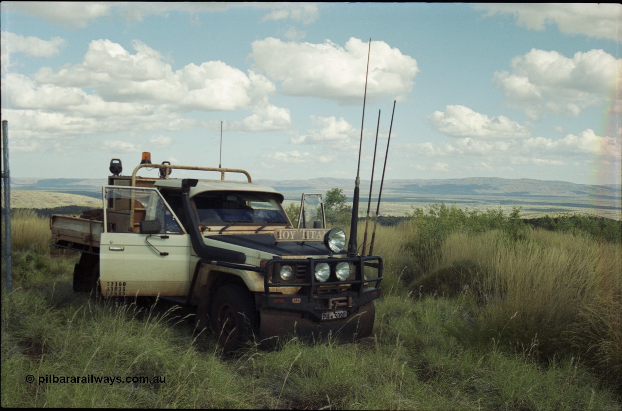 203-29
Drillers Ridge, Wittenoom, Toyota HJ75, the road up to this little spot is actually sealed.
