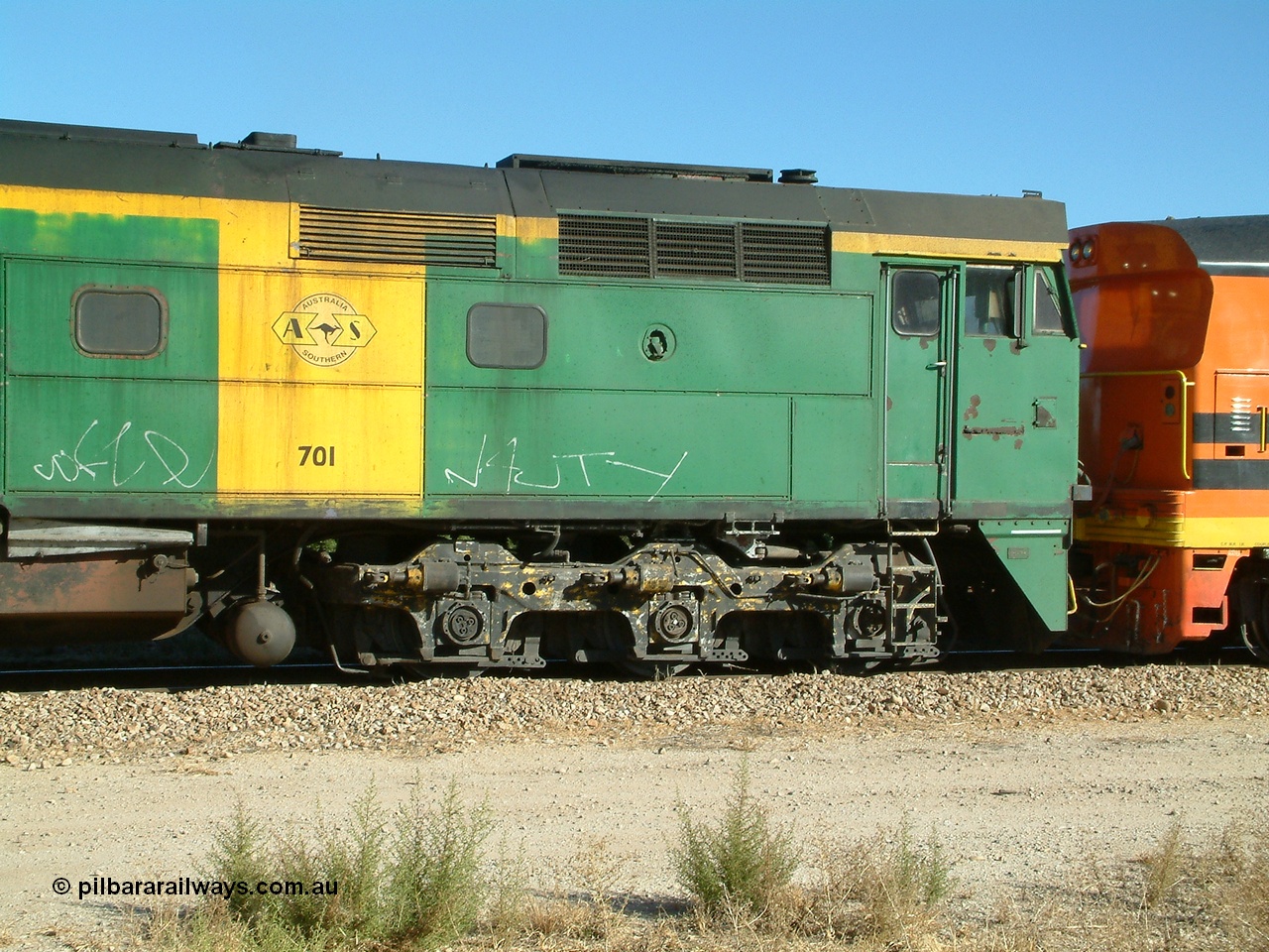 030403 154946
Gladstone, former South Australian Railways AE Goodwin built DL500G ALCo designated the 700 class, class leader 701 serial G6042-2, B end cab side shot, leads a grain train being loaded on the 3rd April 2003.
Keywords: 700-class;701;AE-Goodwin;ALCo;DL500G;G6042-2;