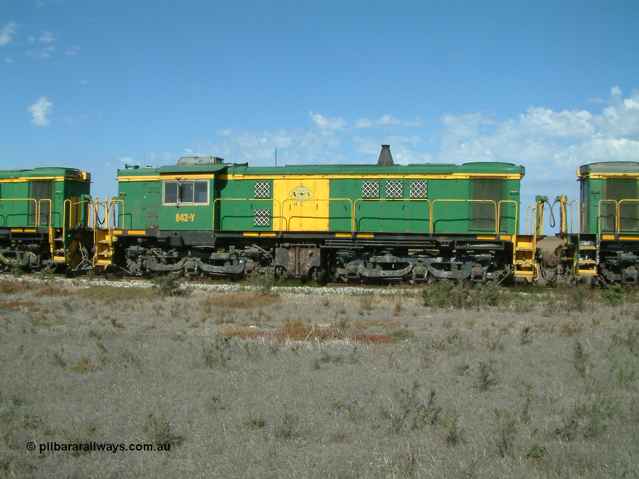030409 140720
Wharminda, former Australian National 830 class unit 842 an AE Goodwin built ALCo DL531 model serial 84140.
Keywords: 830-class;842;AE-Goodwin;ALCo;DL531;84140;