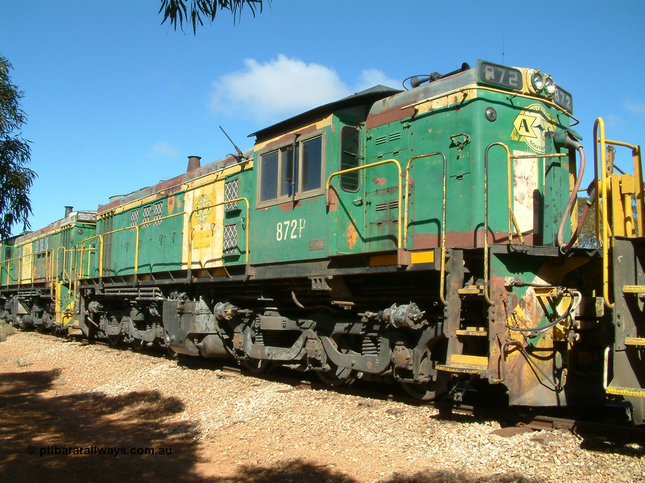 030411 101932
Kimba Grain Bunker, ALCo DL531 model built by AE Goodwin NSW as 830 class 872 serial G3422-2, issued to Eyre Peninsula from new in March 1966, 11th April 2003. [url=https://goo.gl/maps/Et8bgaqpMnn]Geodata here[/url].
Keywords: 830-class;872;AE-Goodwin;ALCo;DL531;G3422-2;