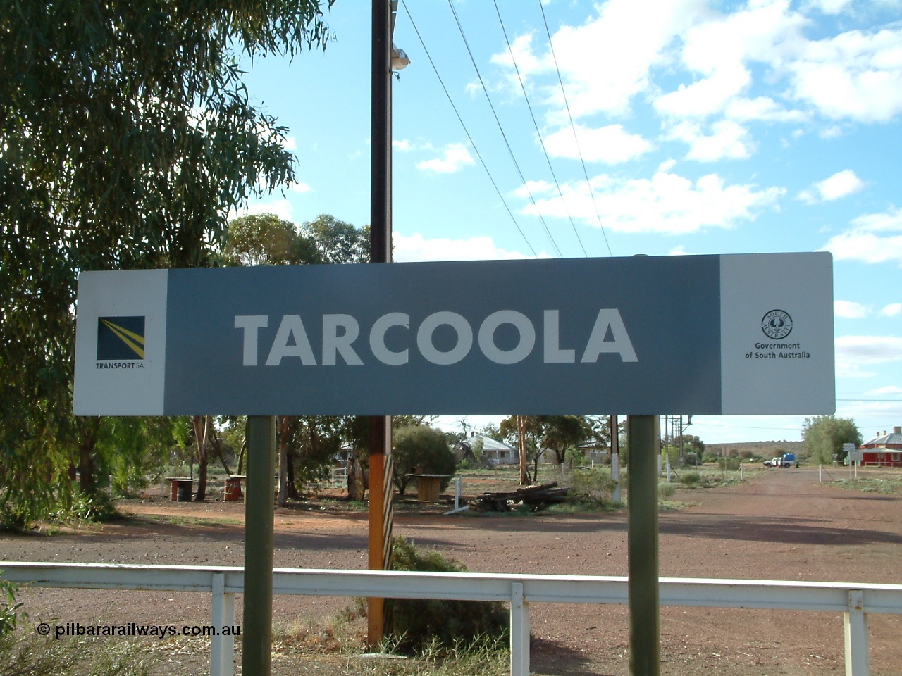 030415 160210
Tarcoola, station nameboard new style, the junction for the TAR and CAR railways situated 504.5 km from the 0 km datum at Coonamia. [url=https://goo.gl/maps/DzchvdNNNo8JobbC8]GeoData location[/url]. 15th April 2003.
