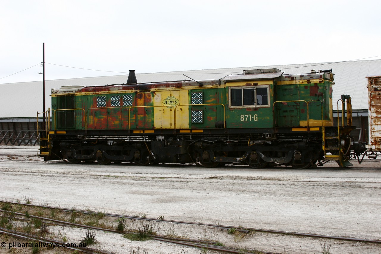 051102 6616
Thevenard, AE Goodwin ALCo model DL531 830 class locomotive 871 serial G3422-1, issued when built in 1966 to the Eyre Peninsula division of South Australian Railways. Still wearing Australian National green and yellow but with ASR decals as it stands in the yard.
Keywords: 830-class;871;AE-Goodwin;ALCo;DL531;G3422-1;