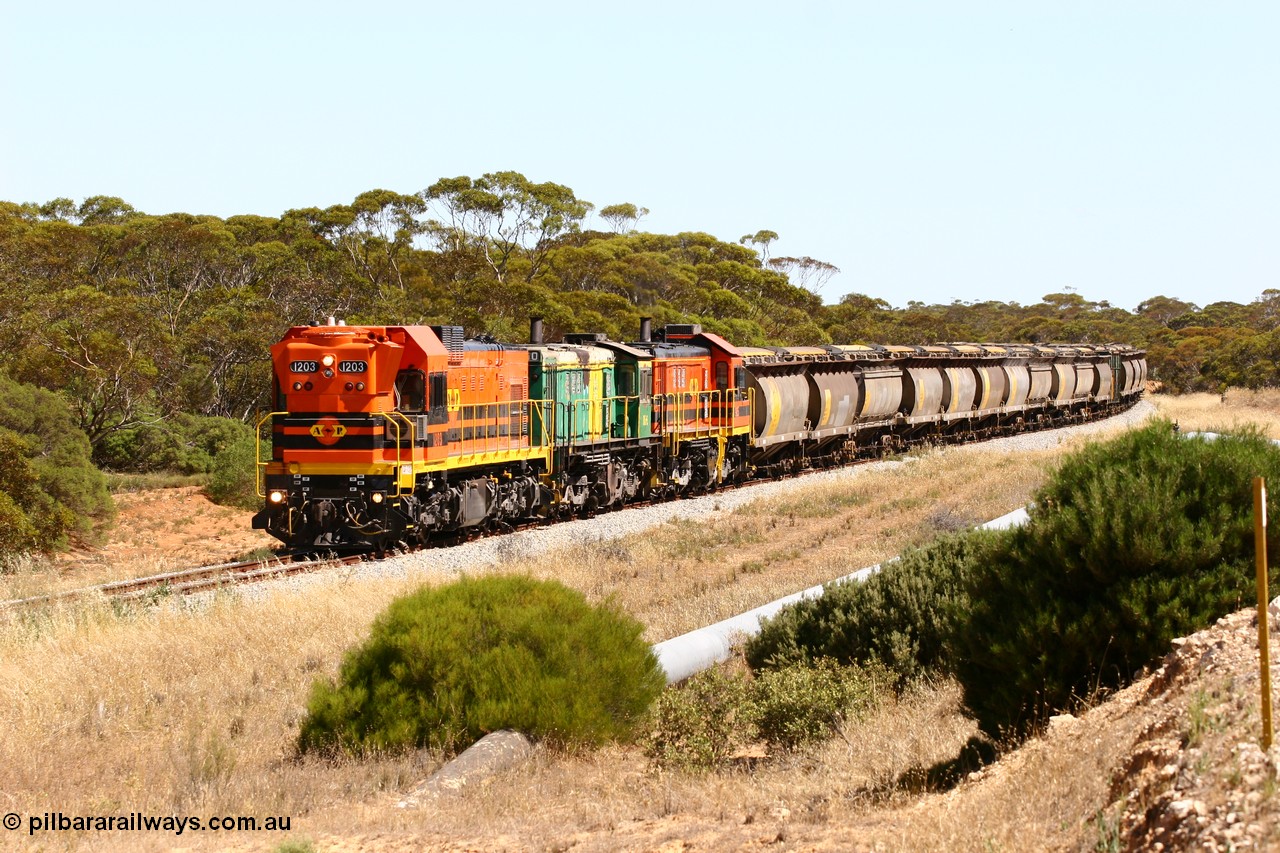 060111 2310
Kopi, an empty Clyde Engineering built EMD G12C model loco 1203 serial 65-427 leads two ALCo 830 class units 850 and 905. Their next shunt will be Warramboo. 11th January 2006.
Keywords: 1200-class;1203;Clyde-Engineering-Granville-NSW;EMD;G12C;65-427;A-class;A1513;