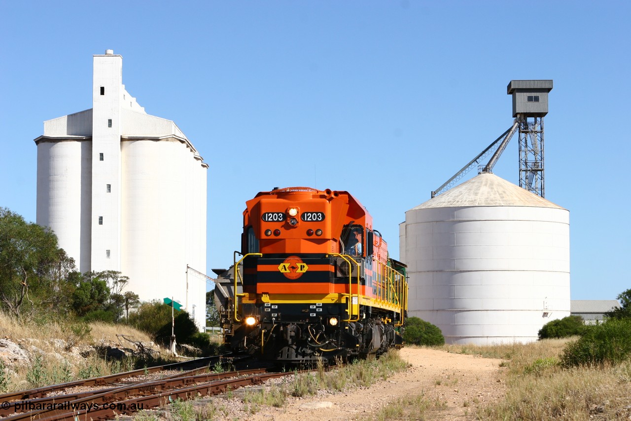 060111 2358
Kyancutta, ARG 1200 class unit 1203, a Clyde Engineering EMD model G12C serial 65-427, one of fourteen originally built between 1960-65 for WAGR as their A class A 1513, fitted with dynamic brakes and financed by Western Mining Corporation, started working on the Eyre Peninsula in November 2004.
Keywords: 1200-class;1203;Clyde-Engineering-Granville-NSW;EMD;G12C;65-427;A-class;A1513;