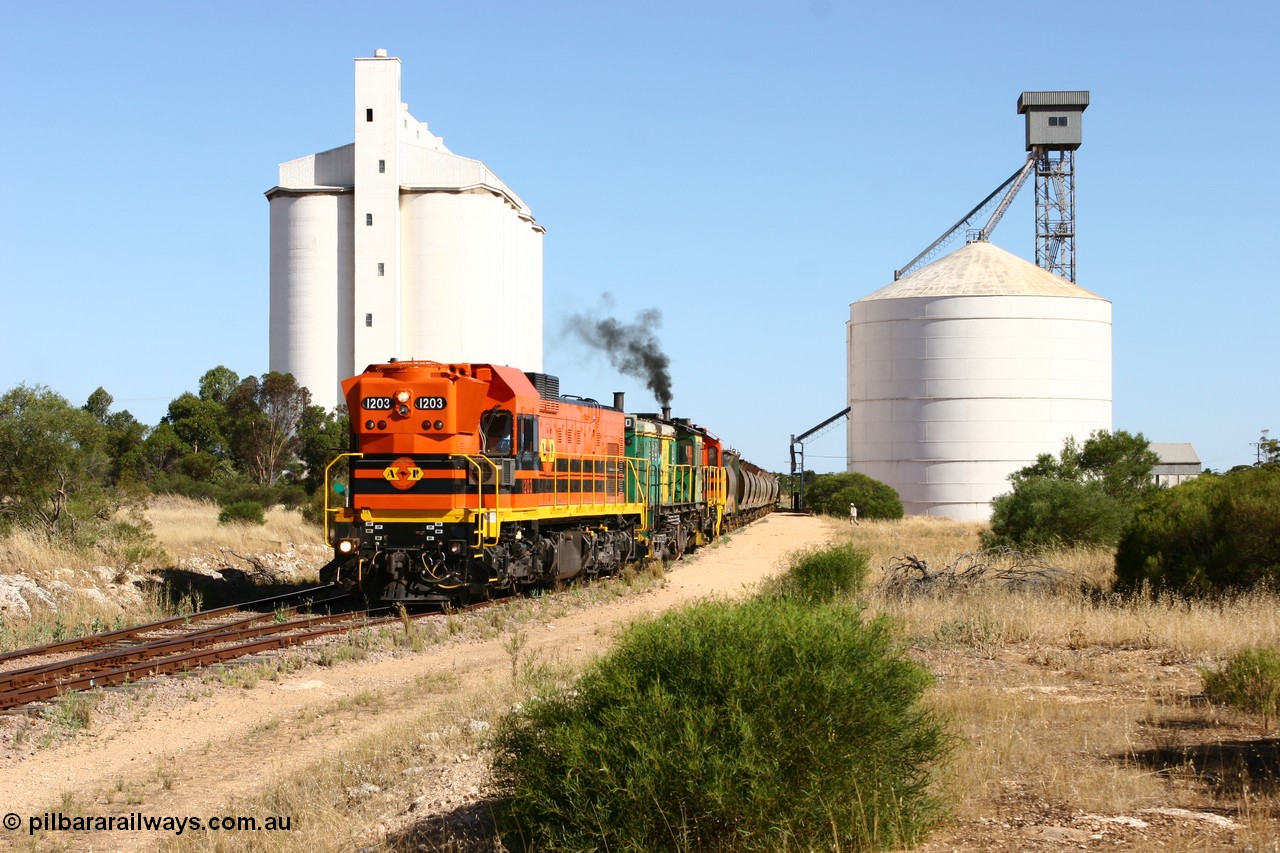 060111 2359
Kyancutta, ARG 1200 class unit 1203, a Clyde Engineering EMD model G12C serial 65-427, one of fourteen originally built between 1960-65 for WAGR as their A class A 1513, fitted with dynamic brakes and financed by Western Mining Corporation, started working on the Eyre Peninsula in November 2004.
Keywords: 1200-class;1203;Clyde-Engineering-Granville-NSW;EMD;G12C;65-427;A-class;A1513;