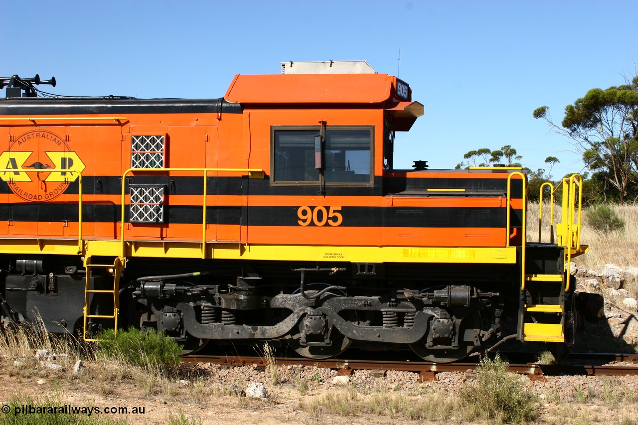 060111 2364
Kyancutta, ARG 900 class unit 905, originally built by AE Goodwin as 830 class unit 836 serial 83727, converted to DA class DA 6 by Australian National at Port Augusta workshops for driver only operation in 1996. Trailing unit in a north bound grain train. 11th January 2006.
Keywords: 900-class;905;AE-Goodwin;ALCo;DL531;83727;830-class;836;DA-class;DA6;