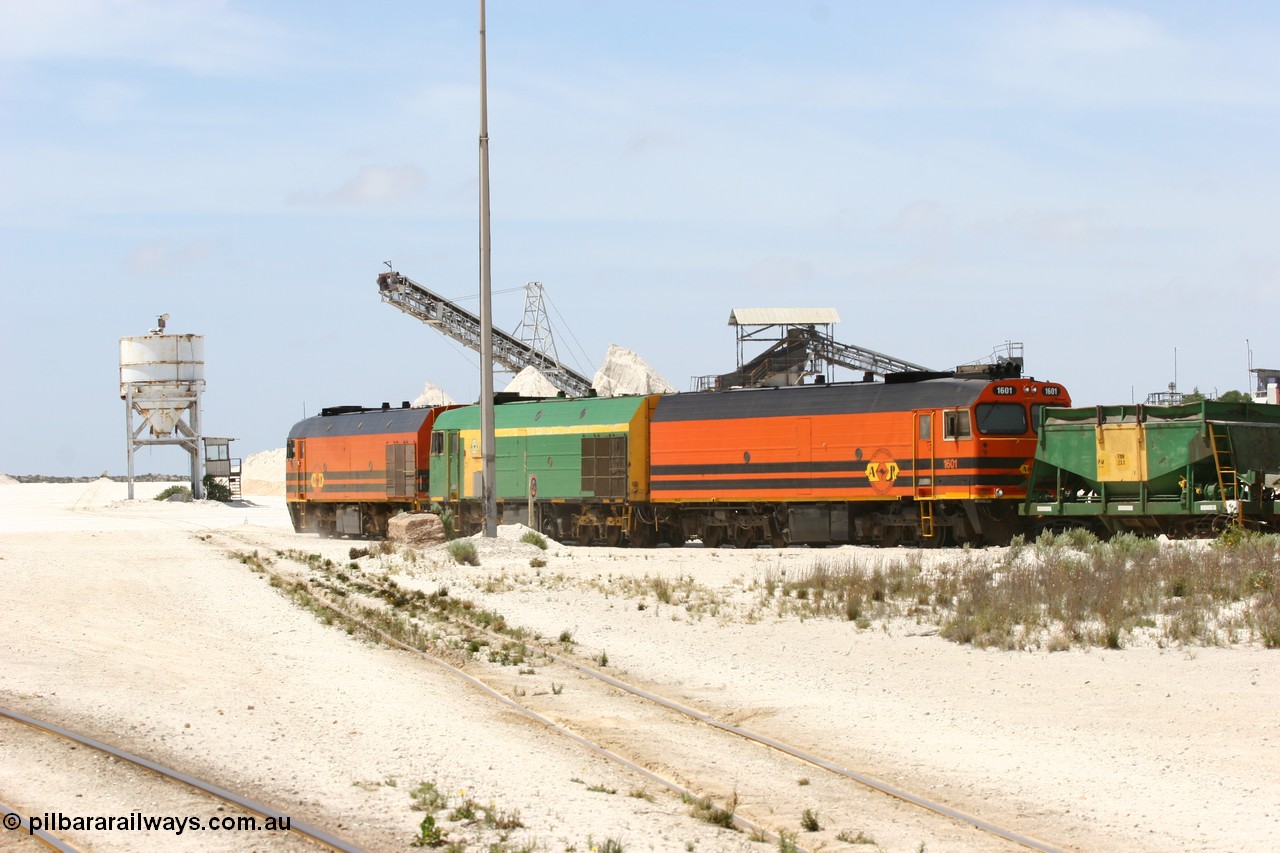 060113 2528
Kevin, empty train 6DD3 is heading onto the south leg with some of the gypsum plant behind the train and a set of original loading bins gypsum loading siding to continue the reversing process. 13th January 2006.
Keywords: 1600-class;1601;Clyde-Engineering-Granville-NSW;EMD;JL22C;71-728;NJ-class;NJ1;