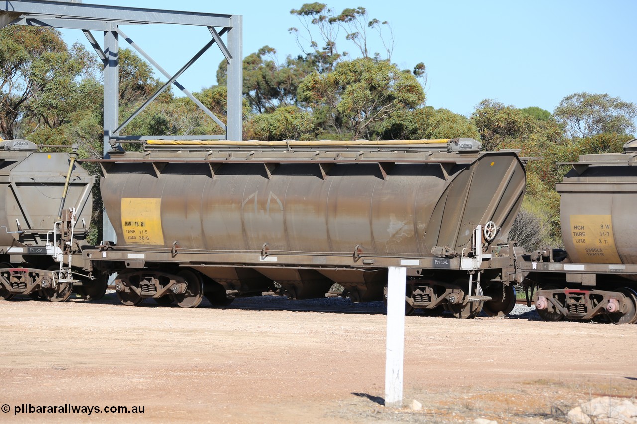 130703 0134
Murdinga, bogie grain hopper waggon HAN 18, one of sixty eight units built by South Australian Railways Islington Workshops between 1969 and 1973 as the HAN type for the Eyre Peninsula system.
Keywords: HAN-type;HAN18;1969-73/68-18;SAR-Islington-WS;