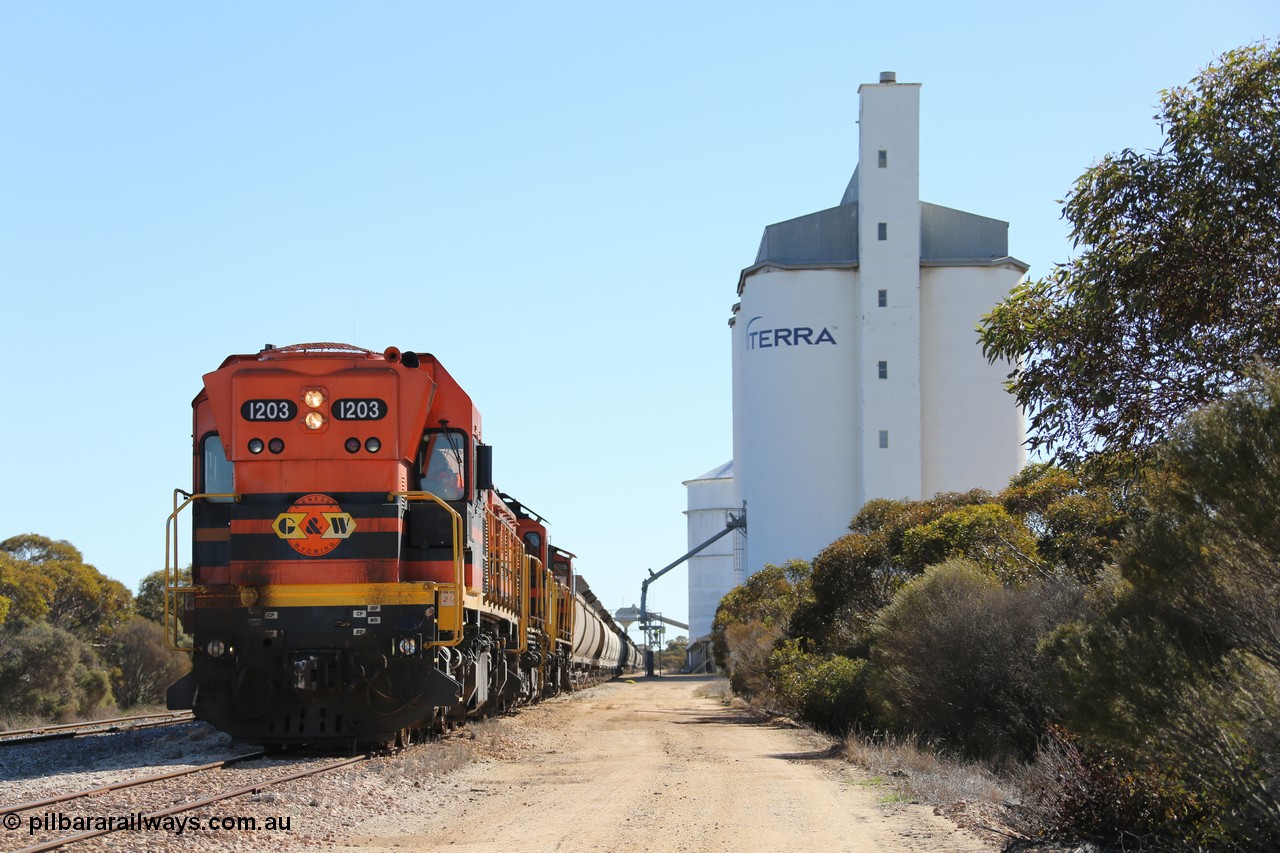 130703 0171
Murdinga, ARG 1200 class unit 1203, a Clyde Engineering EMD model G12C serial 65-427, one of two originally built in 1965 for Western Mining Corporation and operated by the WAGR as their A class A 1513, fitted with dynamic brakes, started working on the Eyre Peninsula in November 2004.
Keywords: 1200-class;1203;Clyde-Engineering-Granville-NSW;EMD;G12C;65-427;A-class;A1513;