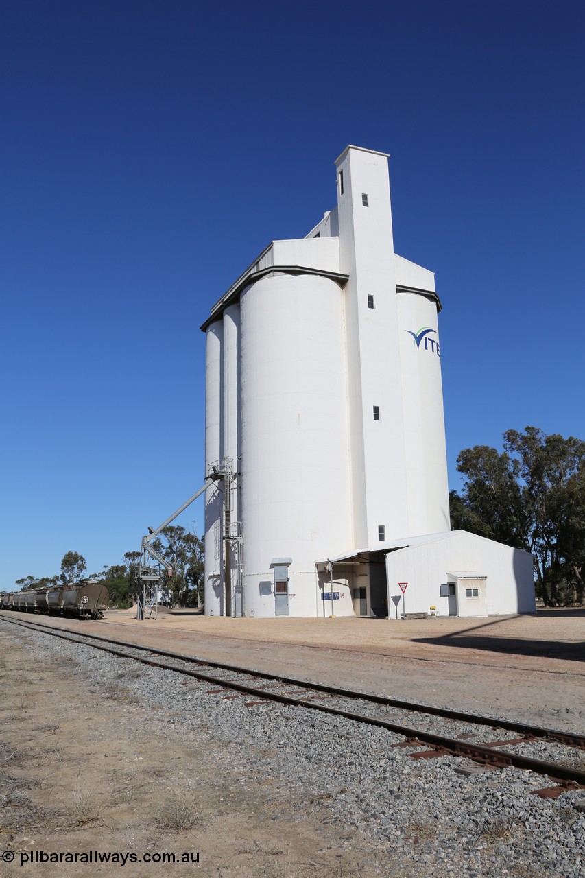 130703 0193
Tooligie, overview of the four cell concrete grain silo complex and yard with grain waggon loading finished. [url=https://goo.gl/maps/aTbSzrDfCSyMvWpEA]Geo location[/url]. 3rd July 2013.
