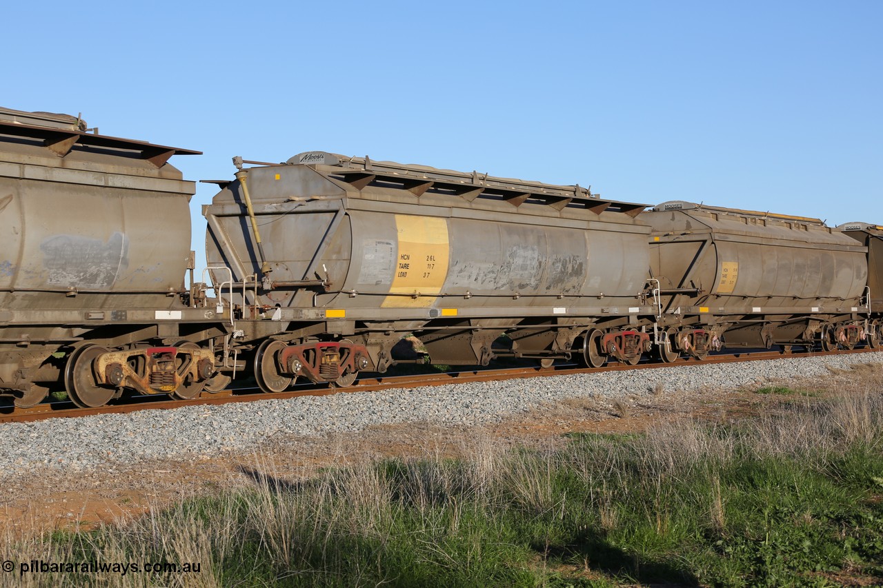 130703 0295
Kaldow, HCN type bogie grain hopper waggon HCN 26, originally an NHB type hopper built by Tulloch Ltd for the Commonwealth Railways North Australia Railway. One of forty rebuilt by Islington Workshops 1978-79 to the HCN type with a 36 ton rating, increased to 40 tonnes in 1984. Seen here loaded with grain with a Moose Metalworks roll-top cover.
Keywords: HCN-type;HCN26;SAR-Islington-WS;rebuild;Tulloch-Ltd-NSW;NHB-type;NHB1578;