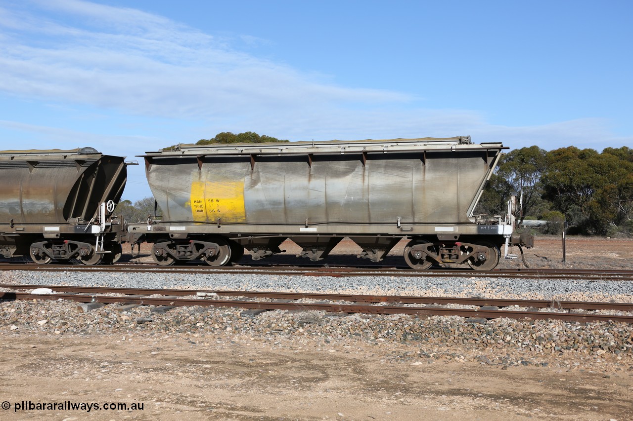 130704 0404
Kyancutta, HAN type bogie grain hopper waggon HAN 55, one of sixty eight units built by South Australian Railways Islington Workshops between 1969 and 1973 as the HAN type for the Eyre Peninsula system.
Keywords: HAN-type;HAN55;1969-73/68-55;SAR-Islington-WS;