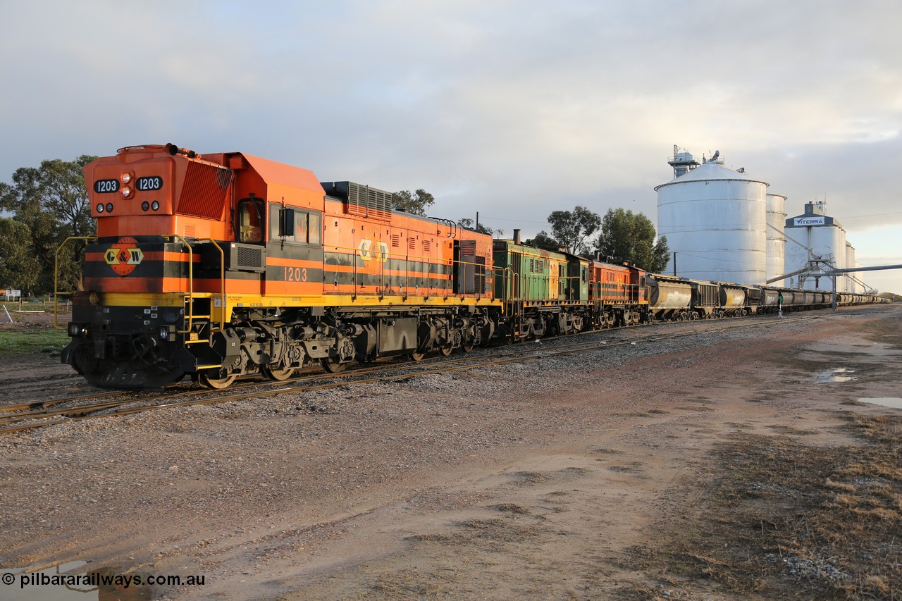 130705 0537
Lock, grain train loading in progress with the Viterra fast flow auger in the distance, the train with 1203, 846 and 859 is about to split and shunt half the consist onto the mainline. 5th of July 2013.
Keywords: 1200-class;1203;Clyde-Engineering-Granville-NSW;EMD;G12C;65-427;A-class;A1513;