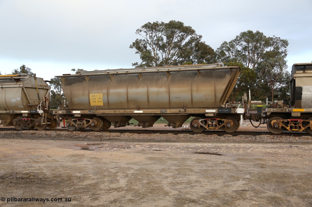 130705 0561
Lock, HAN type bogie grain hopper waggon HAN 67, one of sixty eight units built by South Australian Railways Islington Workshops between 1969 and 1973 as the HAN type for the Eyre Peninsula system. 5th July 2013.
Keywords: HAN-type;HAN67;1969-73/68-67;SAR-Islington-WS;