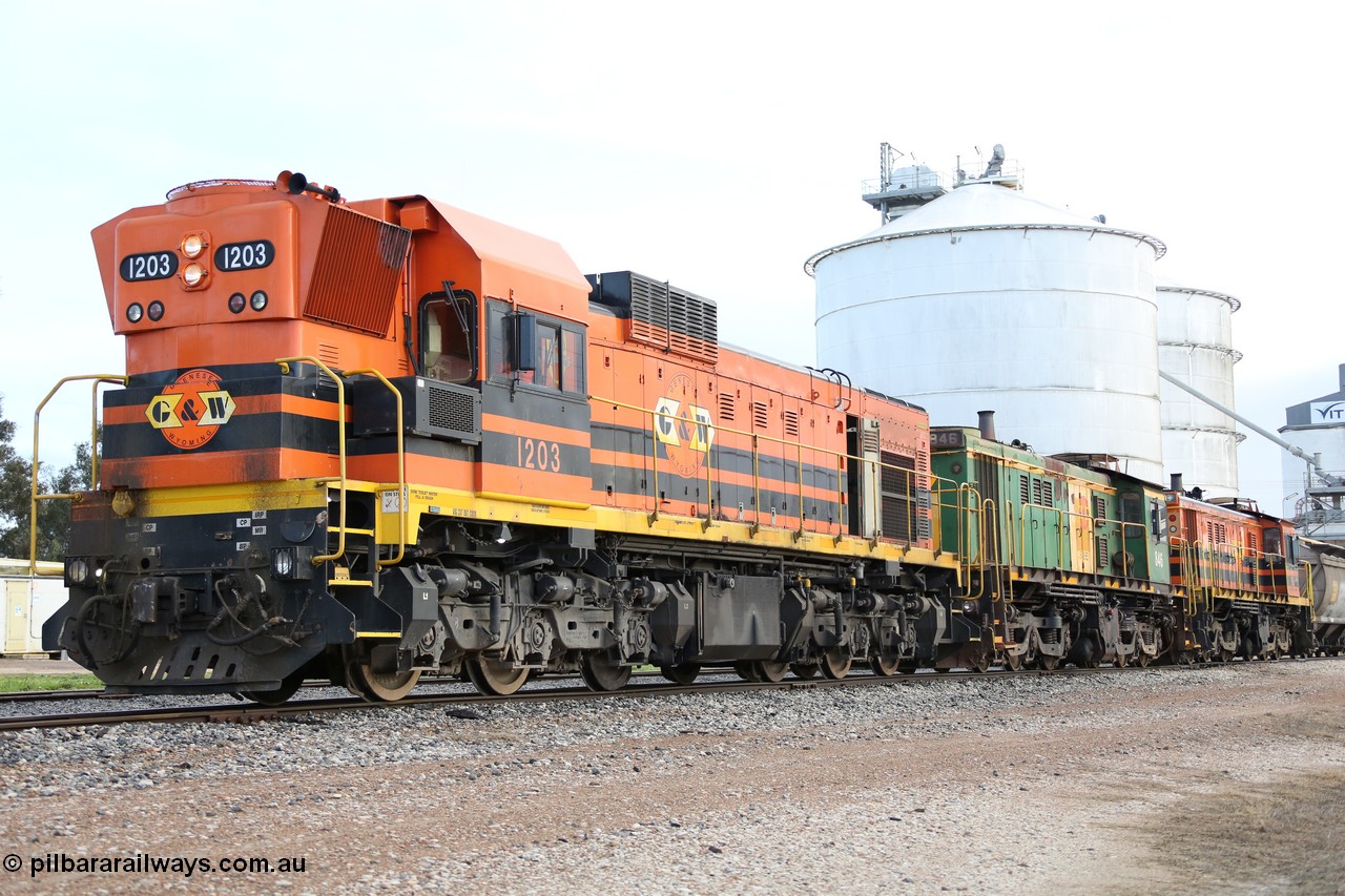130705 0584
Lock, located at the 148.5 km and originally named Terre when opened in May 1913, later renamed to Lock in December 1921. From the left background is the Ascom silo complex (Block 5), then blocks 2, 1 and 3, the train is on the mainline with the horizontal bunker (Block 4) on the right. 5th of July 2013.
Keywords: 1200-class;1203;Clyde-Engineering-Granville-NSW;EMD;G12C;65-427;A-class;A1513;