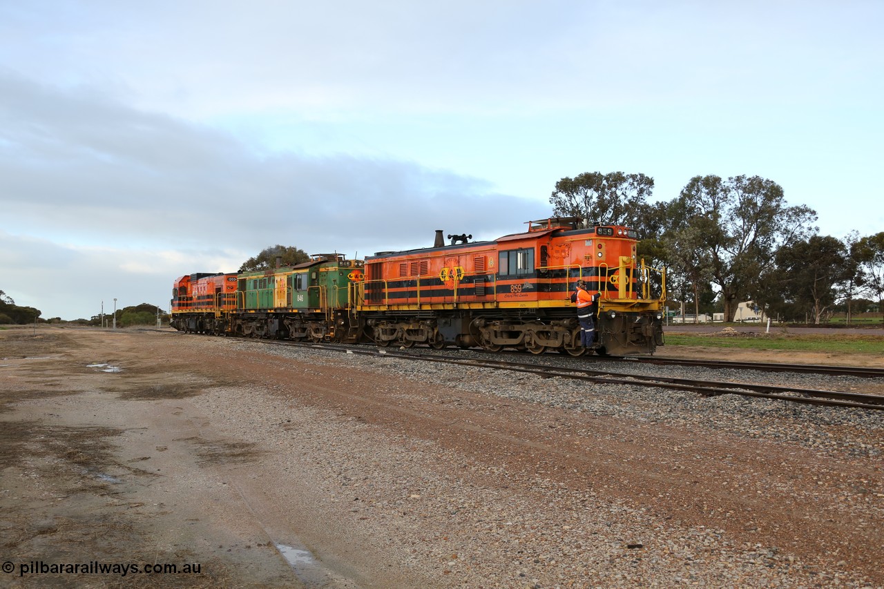 130705 0591
Lock, having stowed the loaded portion on the mainline, the three locos 859, 846 and 1203 shunt back on to the empty portion on goods siding #1. 
Keywords: 830-class;859;AE-Goodwin;ALCo;DL531;84705;