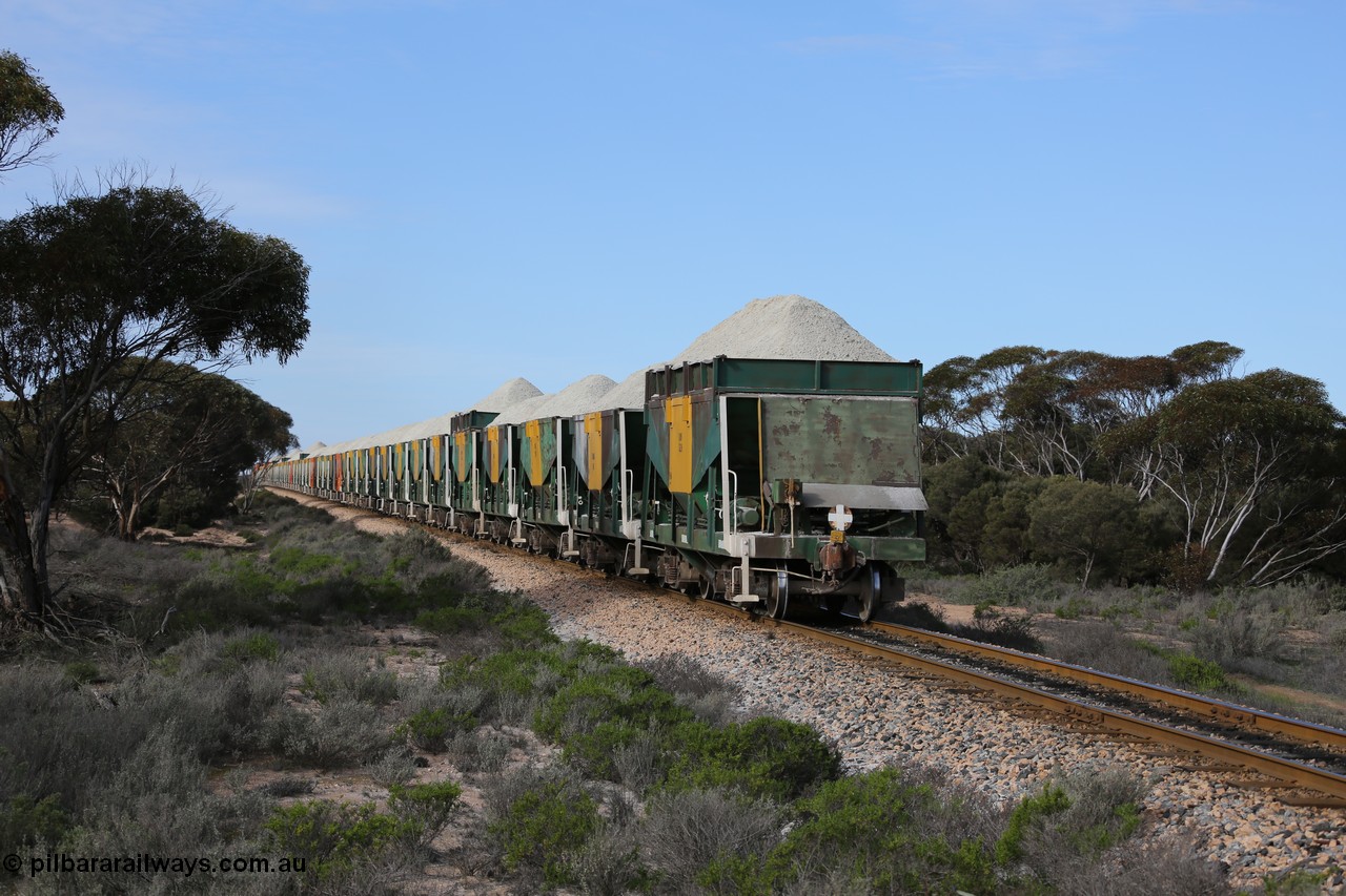 130708 0785
Charra, [url=https://goo.gl/maps/fnkK0]Charoban Rd grade crossing, 477.8 km[/url].
Keywords: ENH-type;Kinki-Sharyo-Japan;NH-type;