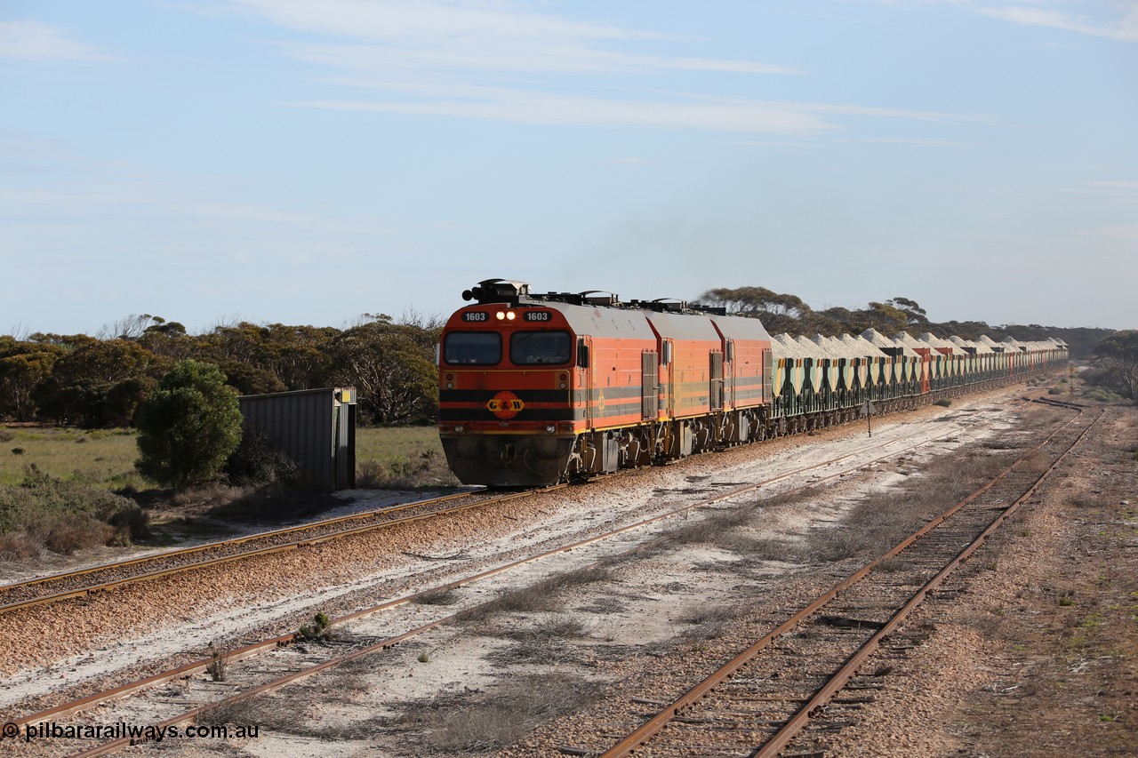 130708 0791
Charra, [url=https://goo.gl/maps/GuXC0]crossing loop, 466.2 km[/url].
