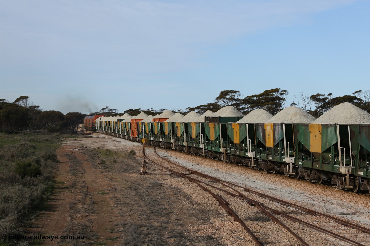 130708 0804
Charra, [url=https://goo.gl/maps/GuXC0]crossing loop, 466.2 km[/url].
