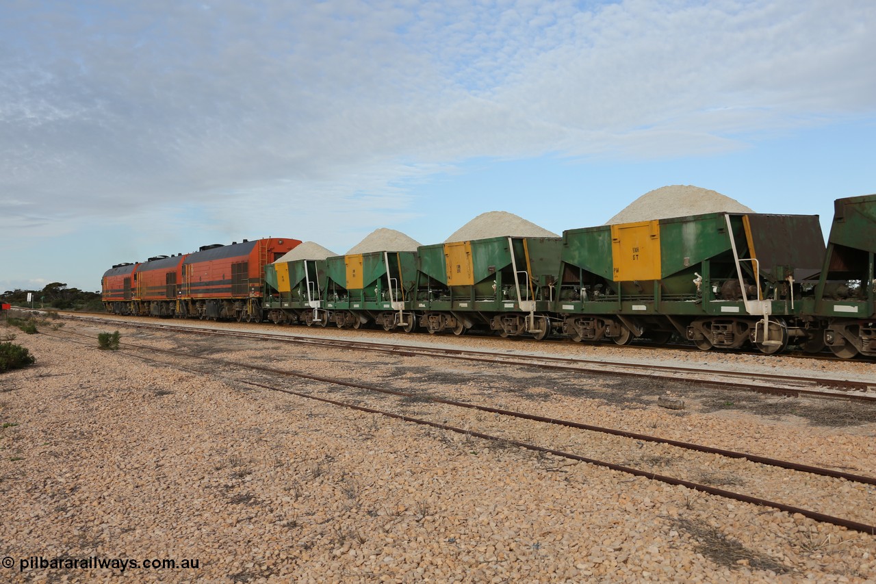 130708 0835
Moule, [url=https://goo.gl/maps/Zkxka]crossing loop, 445.6 km[/url].
