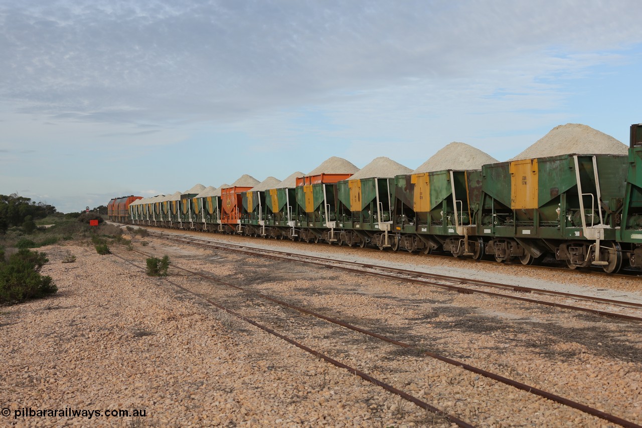 130708 0837
Moule, [url=https://goo.gl/maps/Zkxka]crossing loop, 445.6 km[/url].
