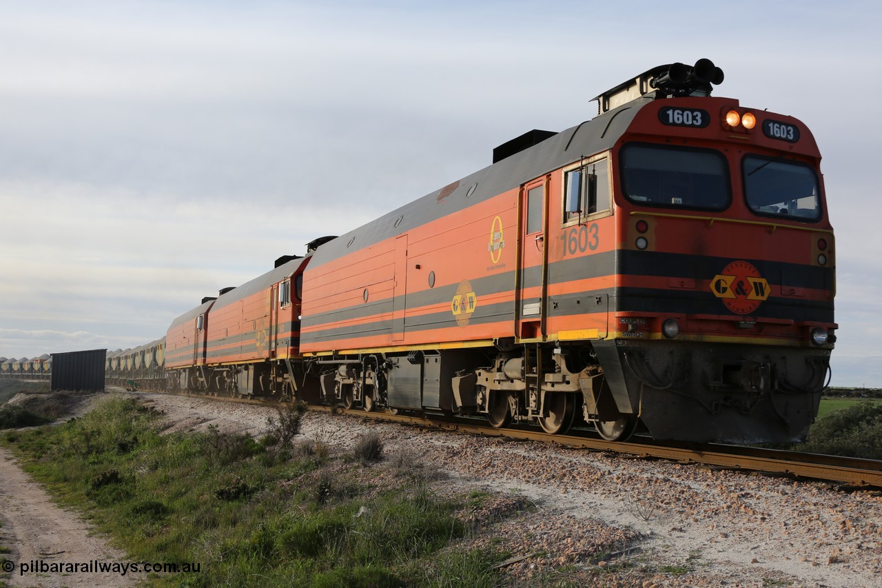 130708 0849
Penong Junction, [url=https://goo.gl/maps/45FyW]429.7 km[url].
