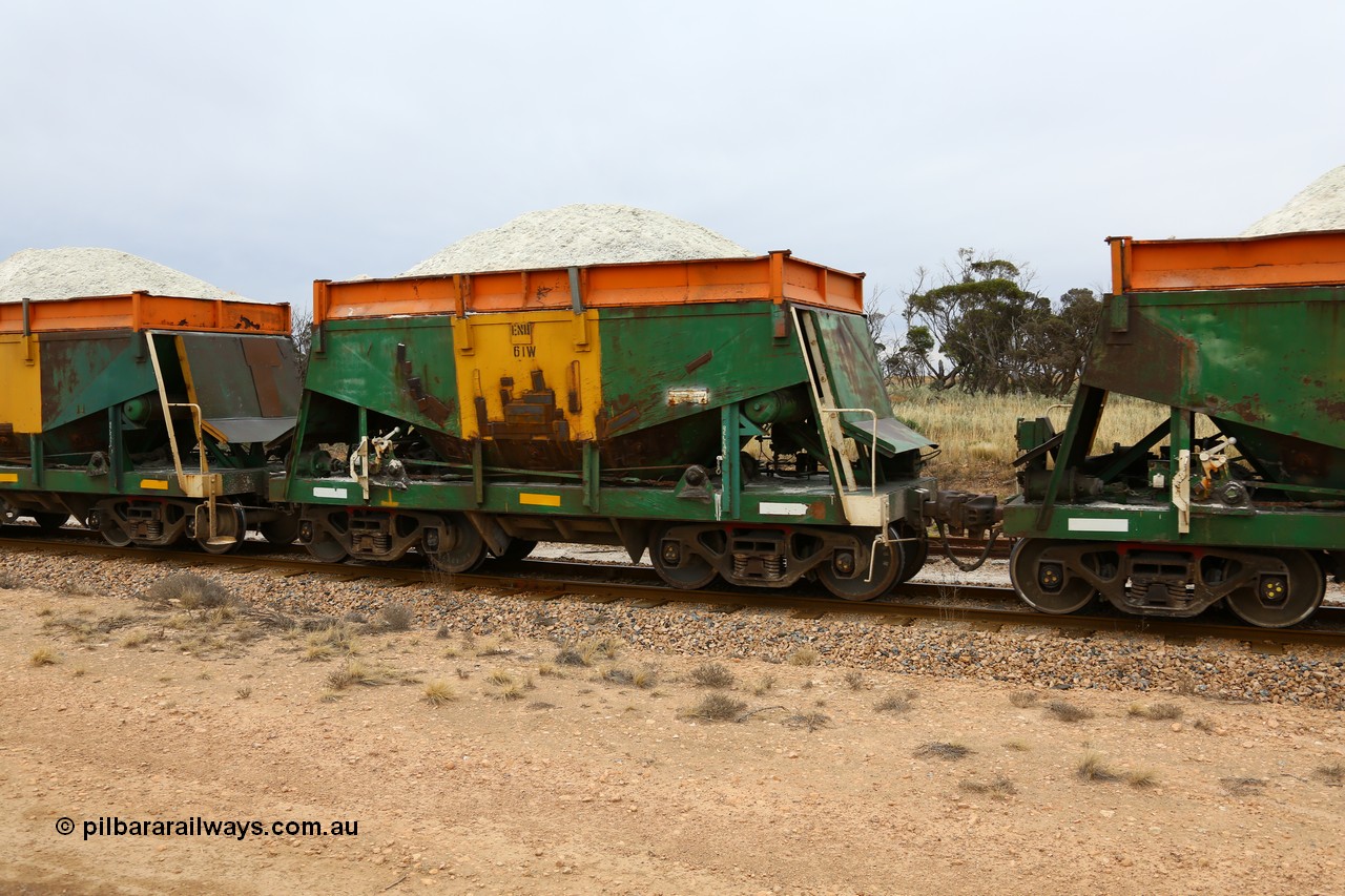161109 1910
Moule, originally built by Kinki Sharyo as the NH type for the NAR in 1968, sent to Port Lincoln in 1978, then rebuilt and recoded ENH type in 1984, the last member of both types ENH 61 with hungry boards loaded with gypsum.
Keywords: ENH-type;ENH61;Kinki-Sharyo-Japan;NH-type;NH961;