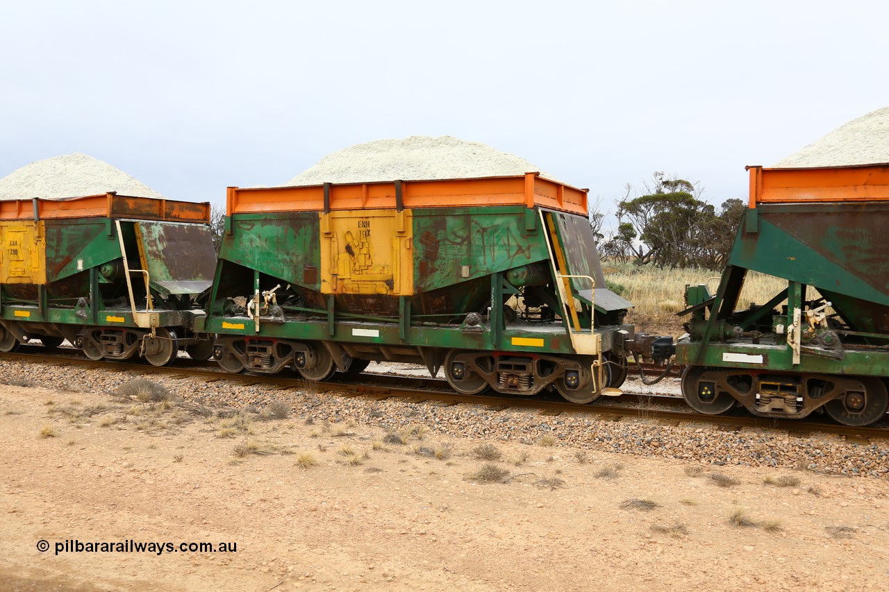 161109 1925
Moule, originally built by Kinki Sharyo as the NH type for the NAR in 1968, sent to Port Lincoln in 1978, then rebuilt and recoded ENH type in 1984, ENH 19 with hungry boards loaded with gypsum.
Keywords: ENH-type;ENH19;Kinki-Sharyo-Japan;NH-type;NH919;