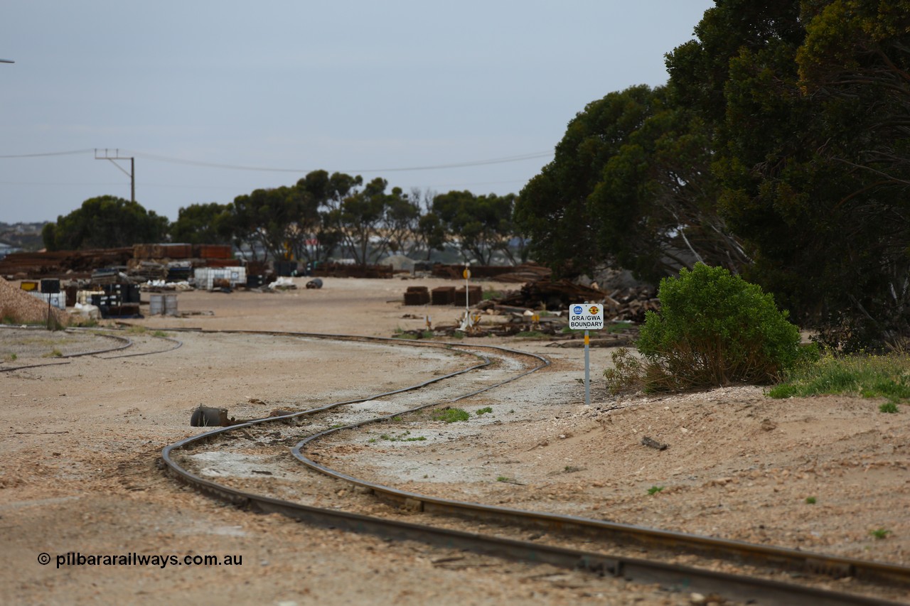 161109 1962
Thevenard, view of yard shows the boundary for the GRA gypsum siding balloon and the G&W yard.
