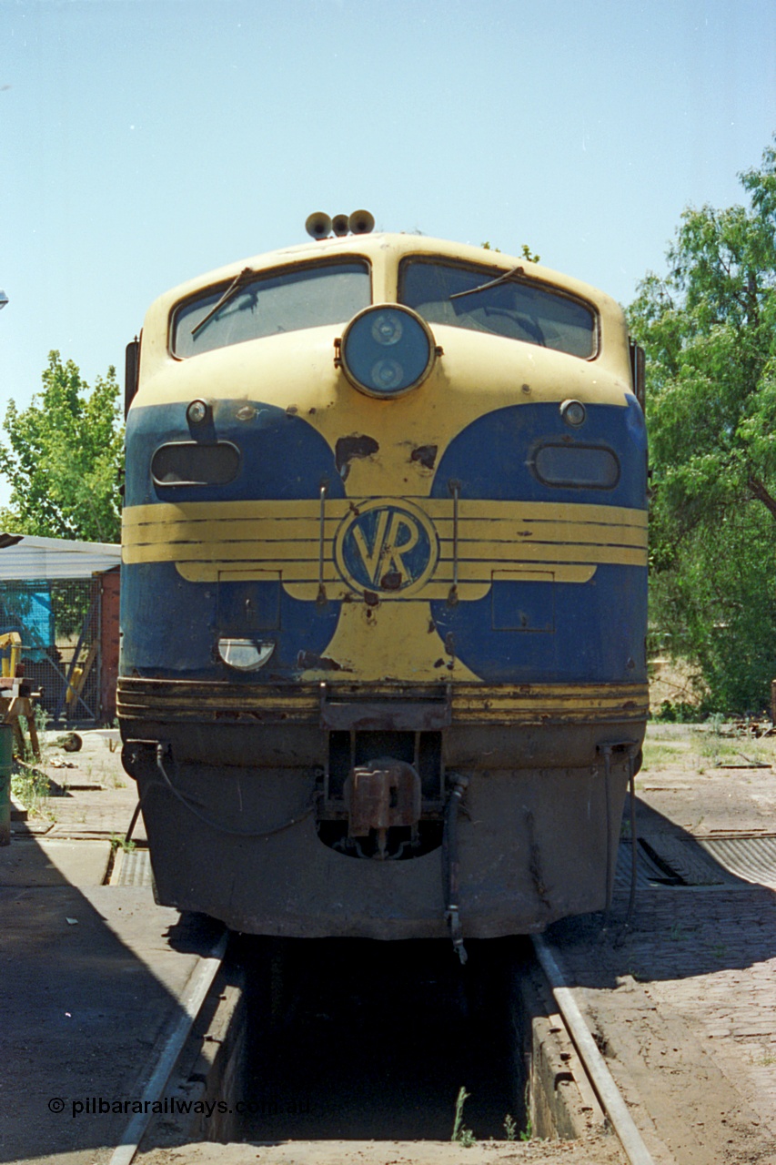 105-32
Seymour loco depot, broad gauge Victorian Railways S class S 303 'C J Latrobe' Clyde Engineering EMD model A7 serial 57-167 in withdrawn condition sits at the turntable under SRHC ownership.
Keywords: S-class;S303;Clyde-Engineering-Granville-NSW;EMD;A7;57-167;bulldog;
